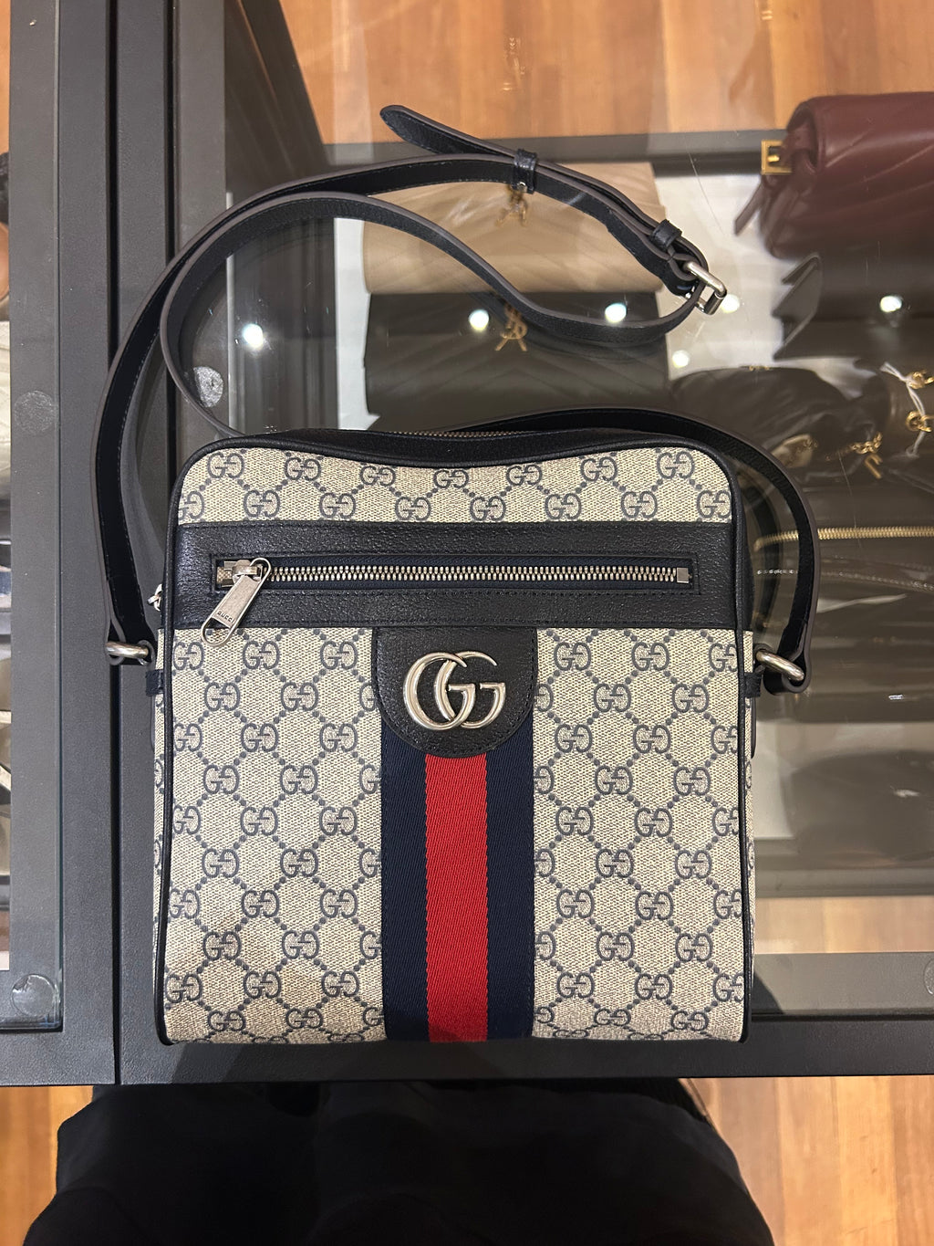 Gucci Ophedia GG Supreme Small Messenger Bag