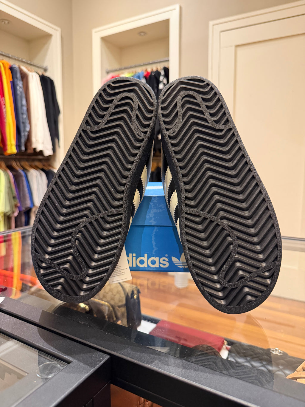 Pharrell x Adidas Superstar 92 - Black