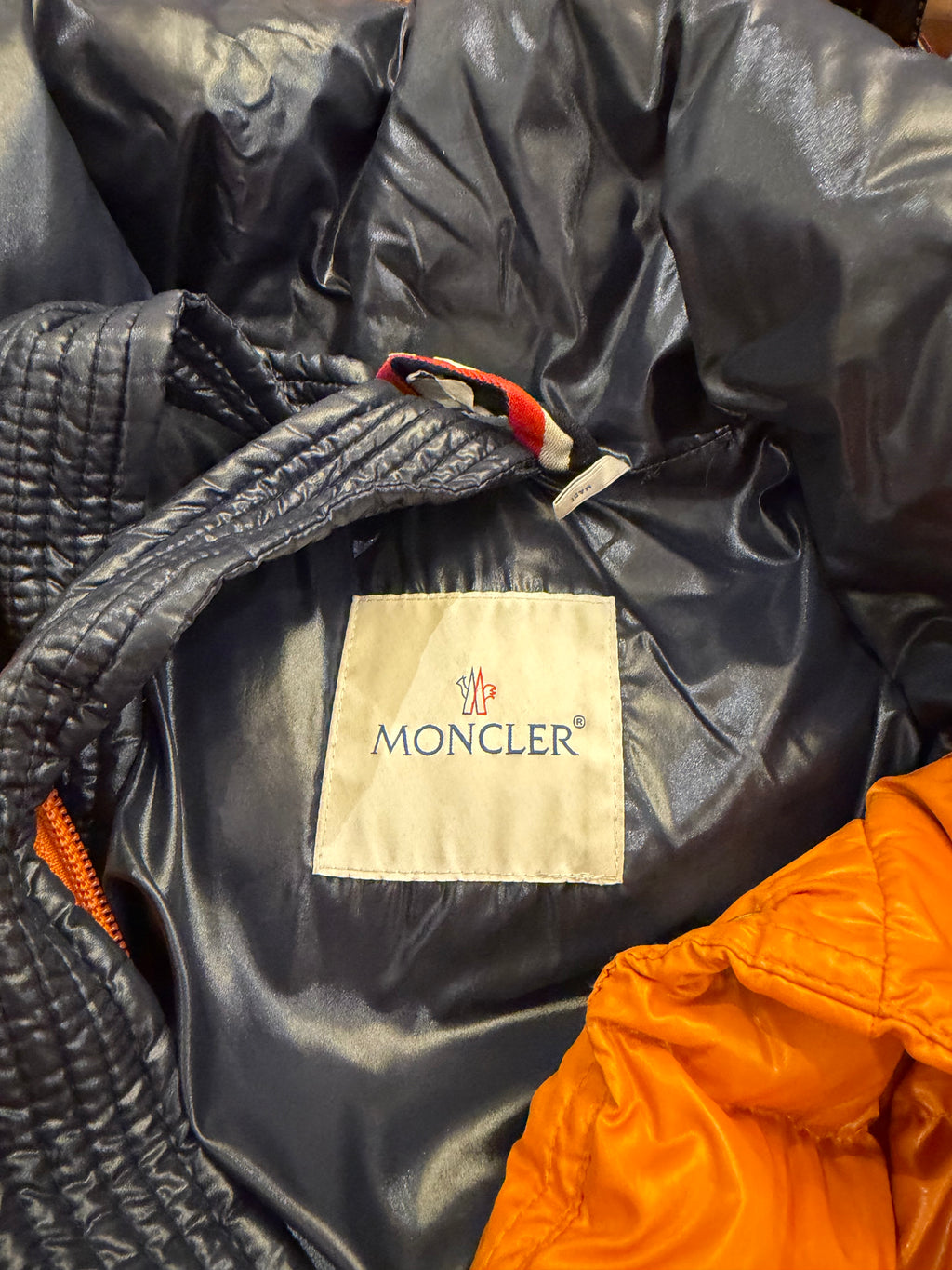 Moncer Dervaux Down Puffer
Jacket - Orange