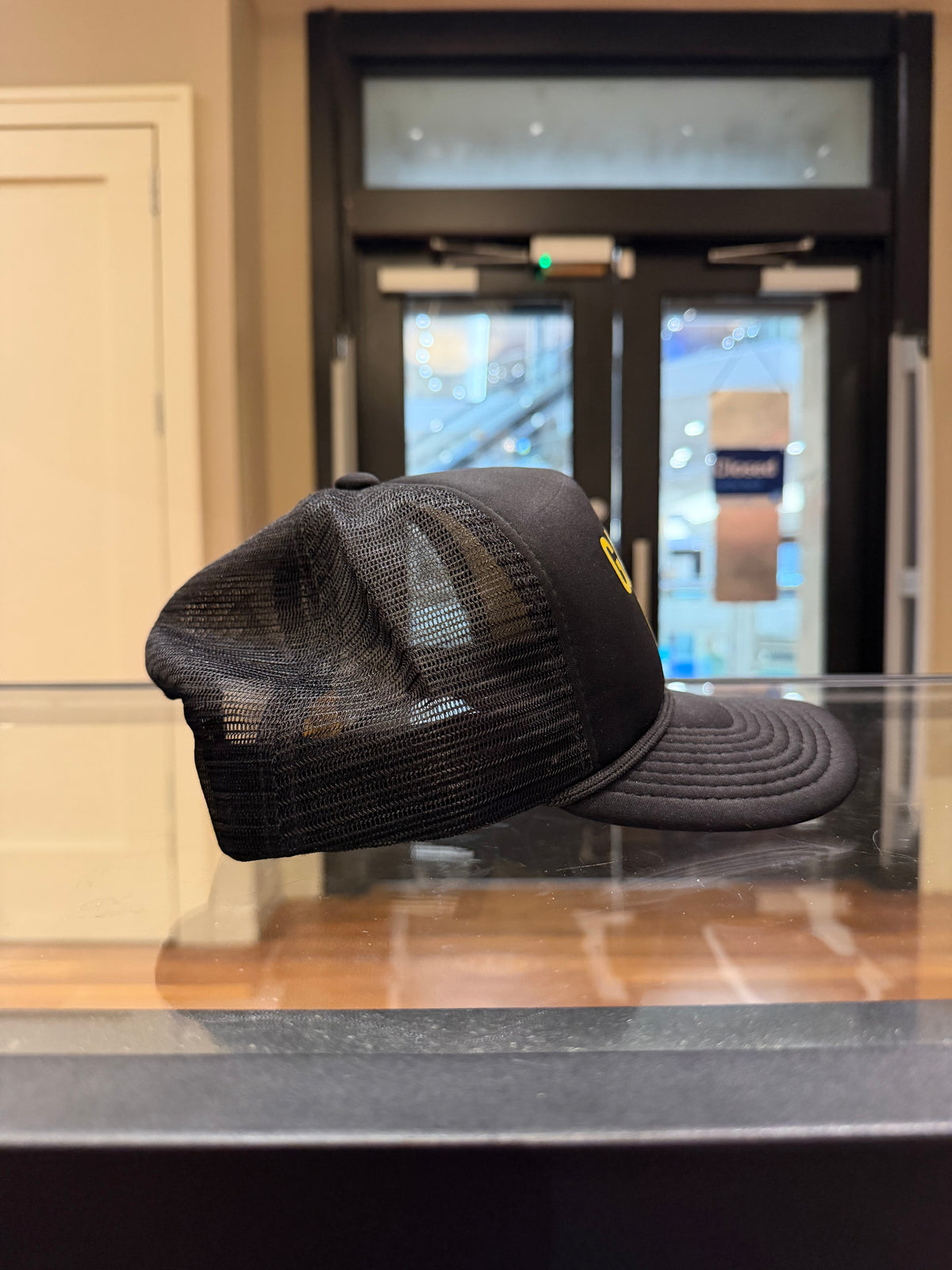 Gallery Dept. Trucker Hat - Black/Yellow