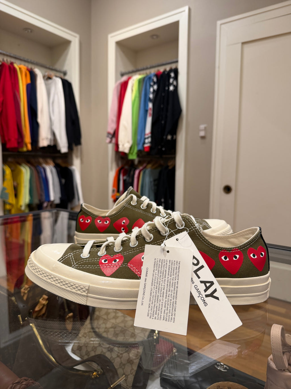 Comme Des Garçons PLAY x Converse Chuck 70 Low Top ‘Multi Heart’ - Olive/Khaki