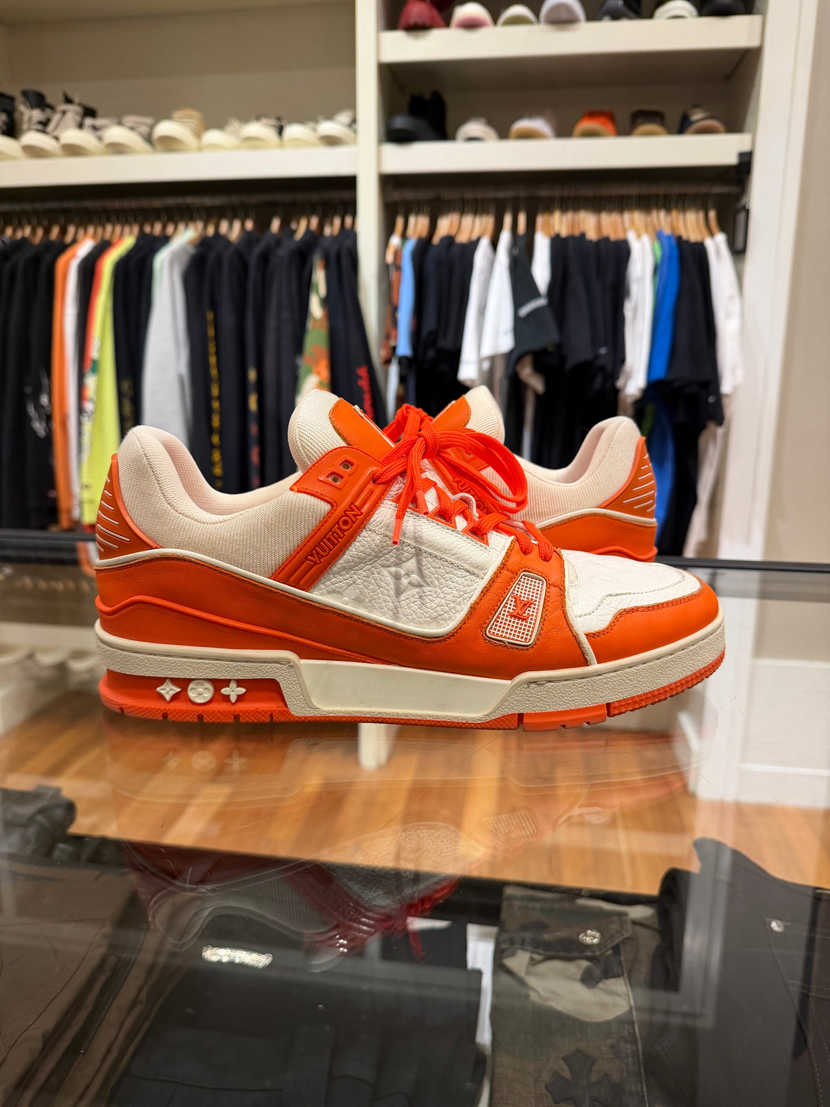 Louis Vuitton Trainer - White / Orange