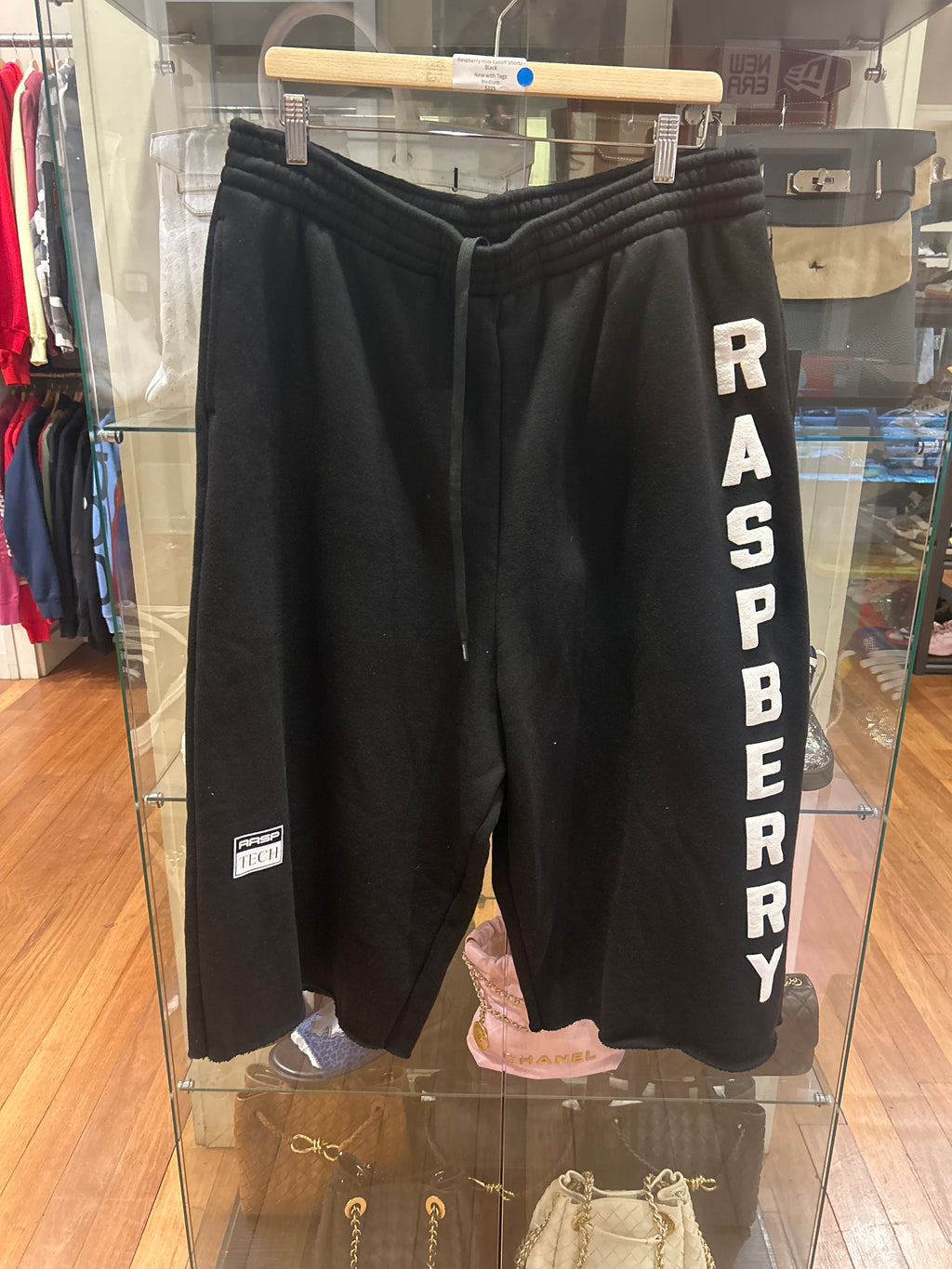 Raspberry Hills Cutoff Shorts - Black
