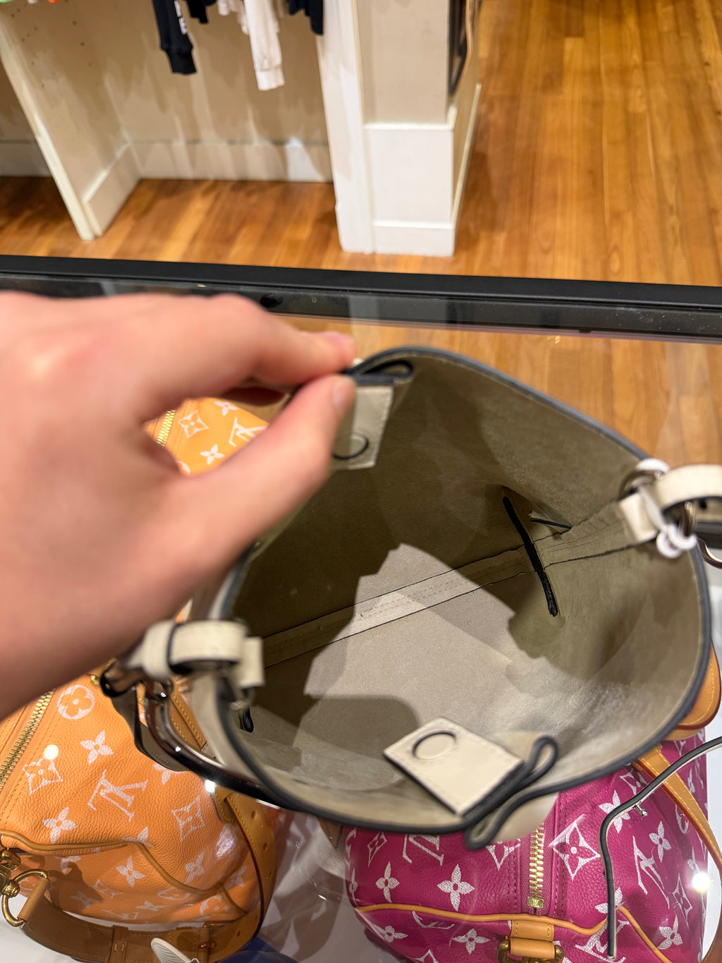 Givenchy Pinch Me Shoulder Bag Cream