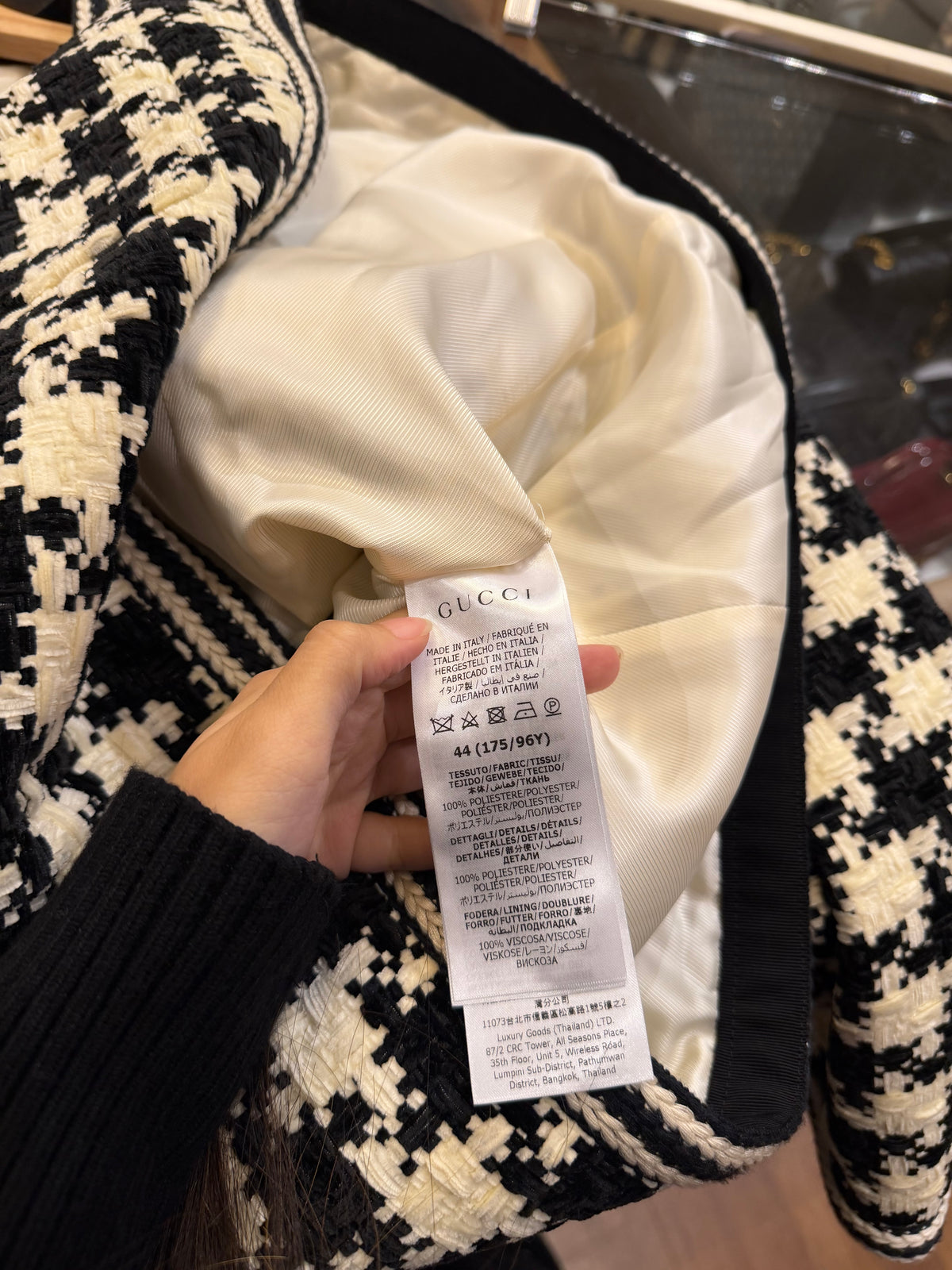 Gucci Knit Houndstooth
Chenille Jacket