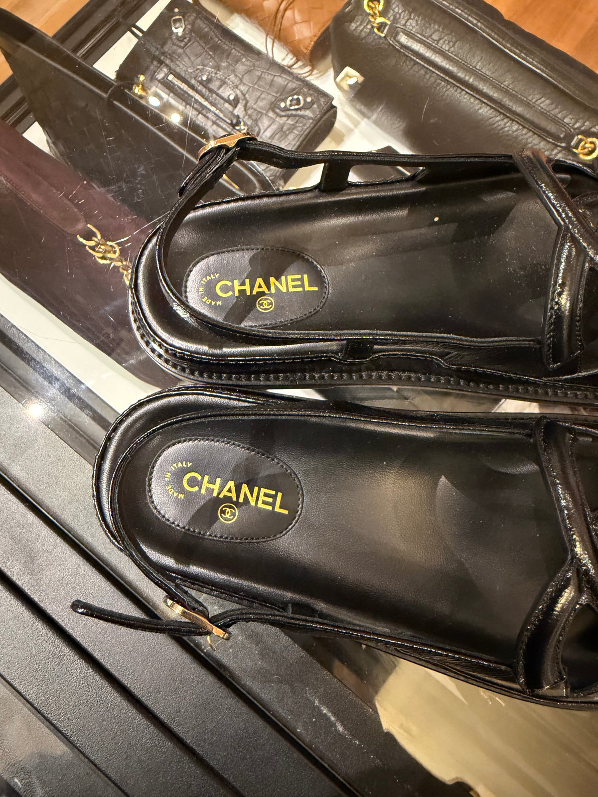 Chanel Crumpled Shiny Lambskin Sandals - Black