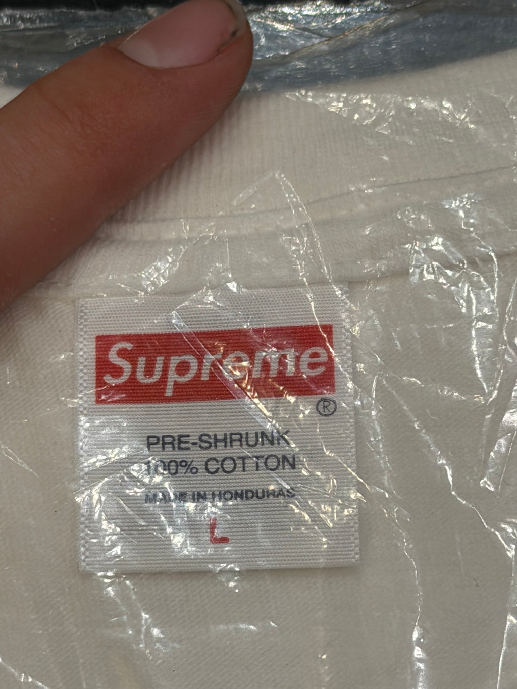 Supreme ‘Sith’ Tee - White