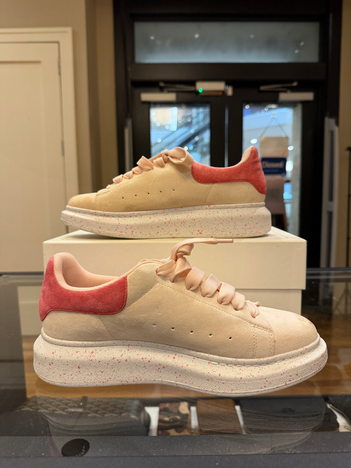 Alexander McQueen Oversized Sneaker - Pink/Beige