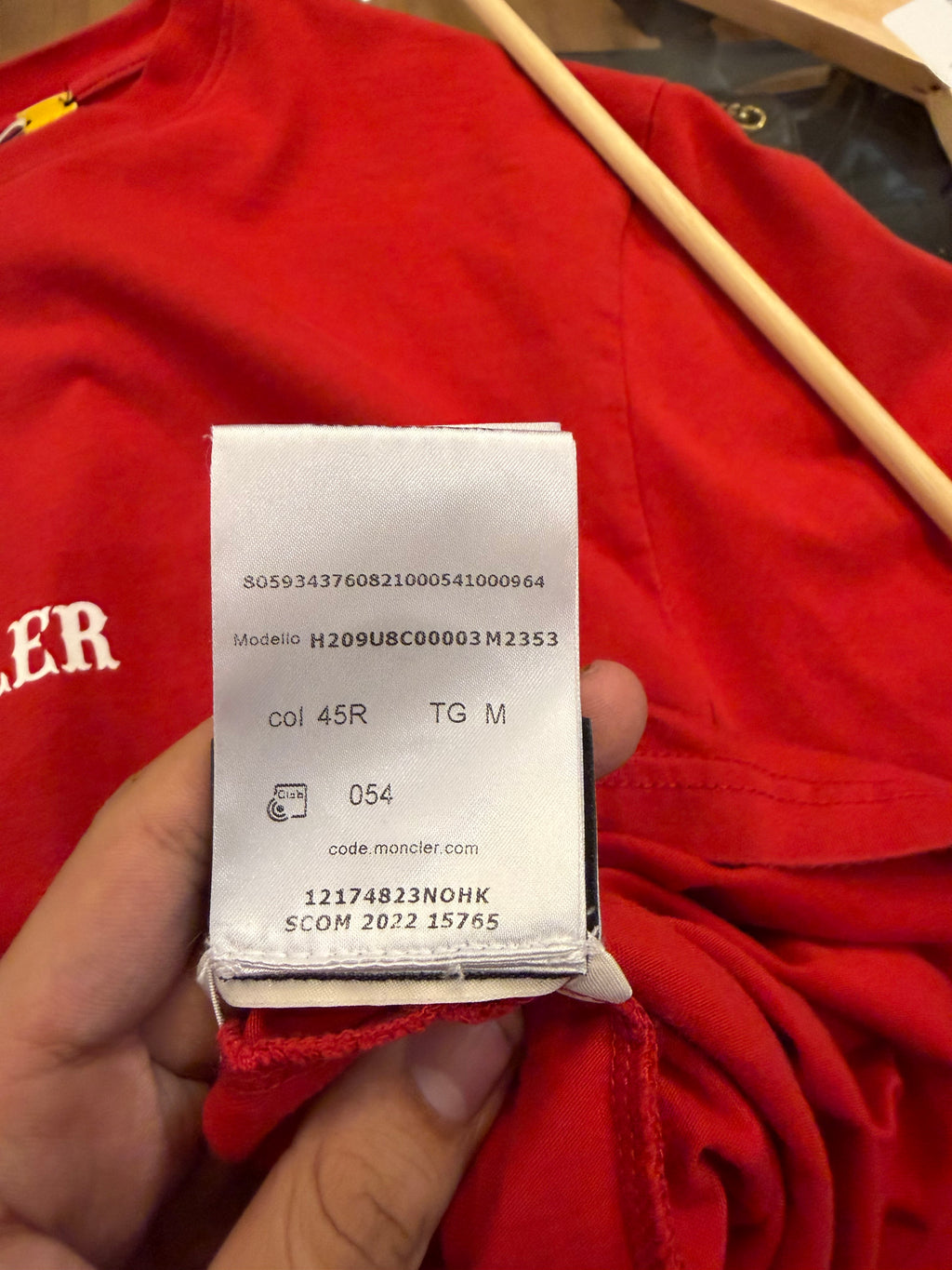Moncler Genius x Fragment Hiroshi Fujiwara Circus Tee-
Red