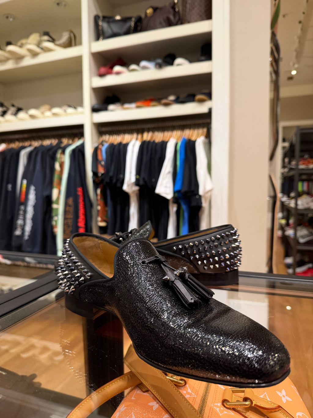 Christian Louboutin Tassilo
Spike Studded Leather
-oafers