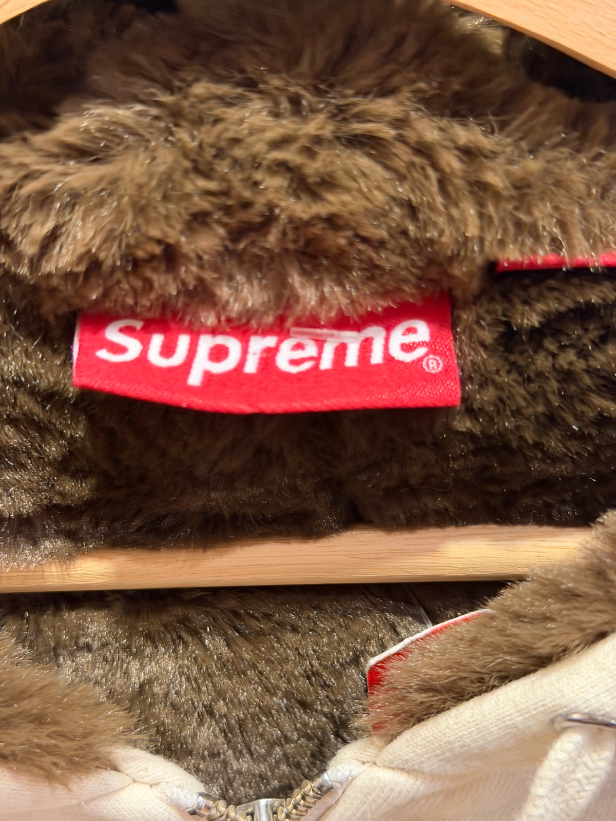 Supreme FW22 Faux Fur Lined Zip Up Jacket - Cream/Natural