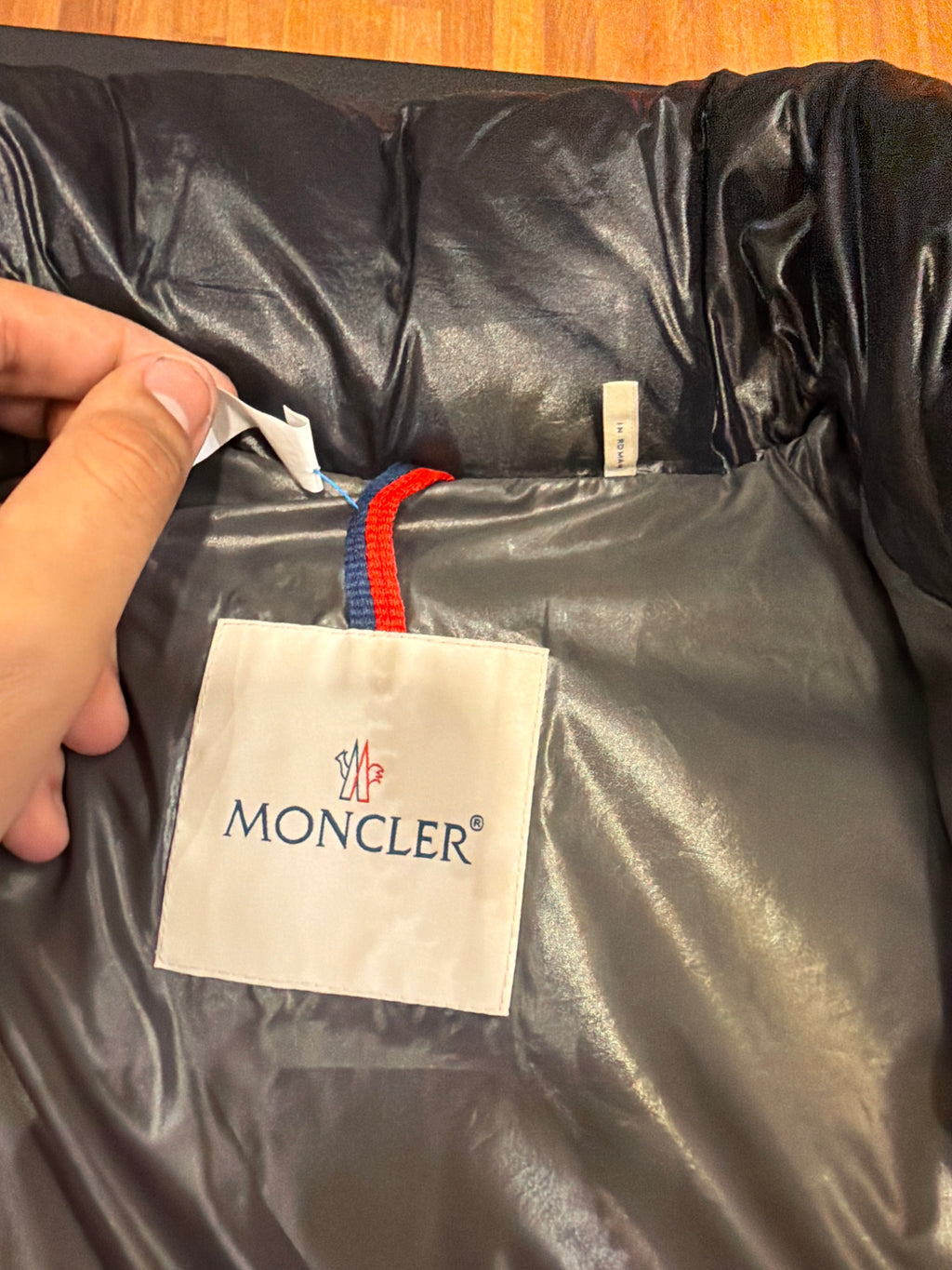 Moncler Maya Giubbotto
Down Puffer Jacket - Black