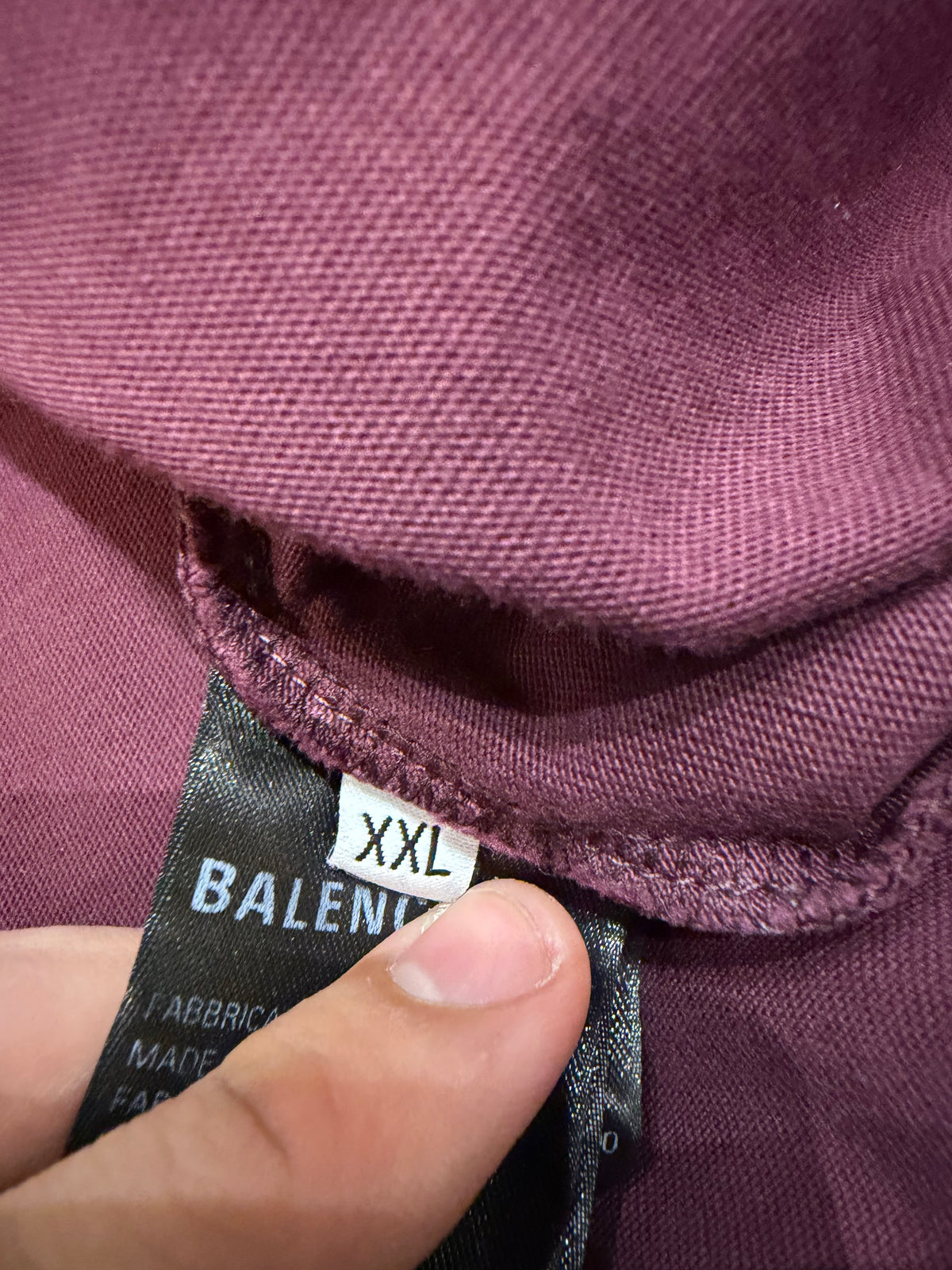 Balenciaga Tape Logo Tee -
Burgundy