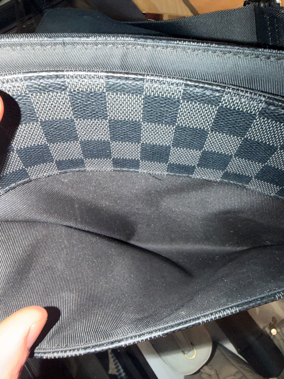 Louis Vuitton Damier Leather Messenger Bag