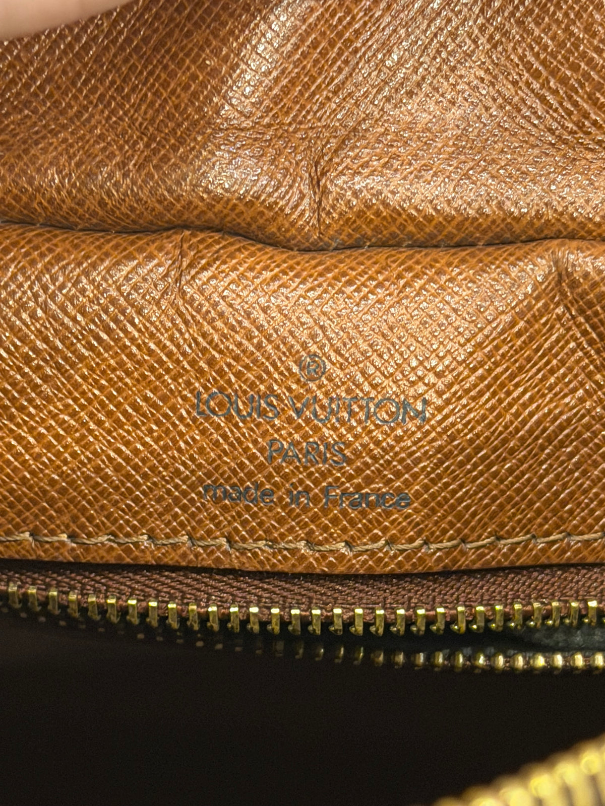 Louis Vuitton Boulogne 30 Shoulder Bag
