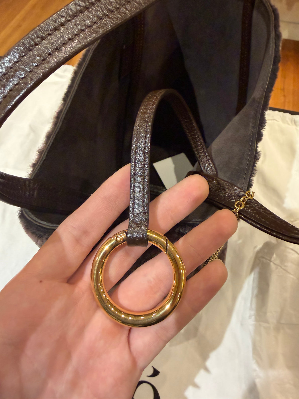 Chloé Medium Spin Shearling Tote Bag