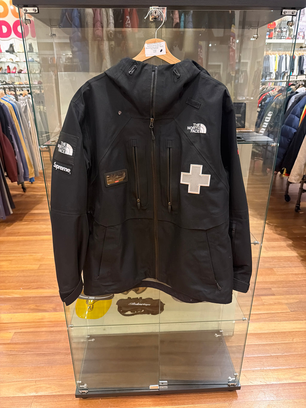 Supreme X North Face Summit Series Rescue Mountain Pro Jacket-Black