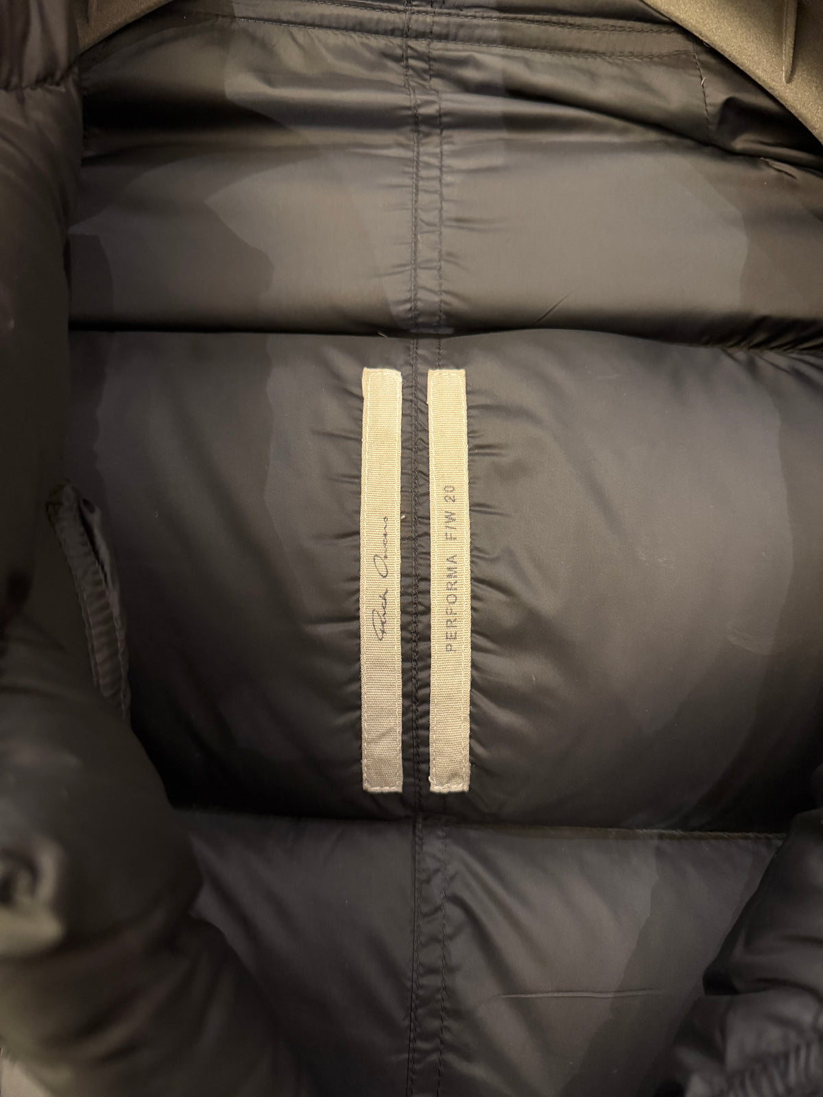 Rick Owens WMNS Performa Mountain Duvet Down Jacket - Black