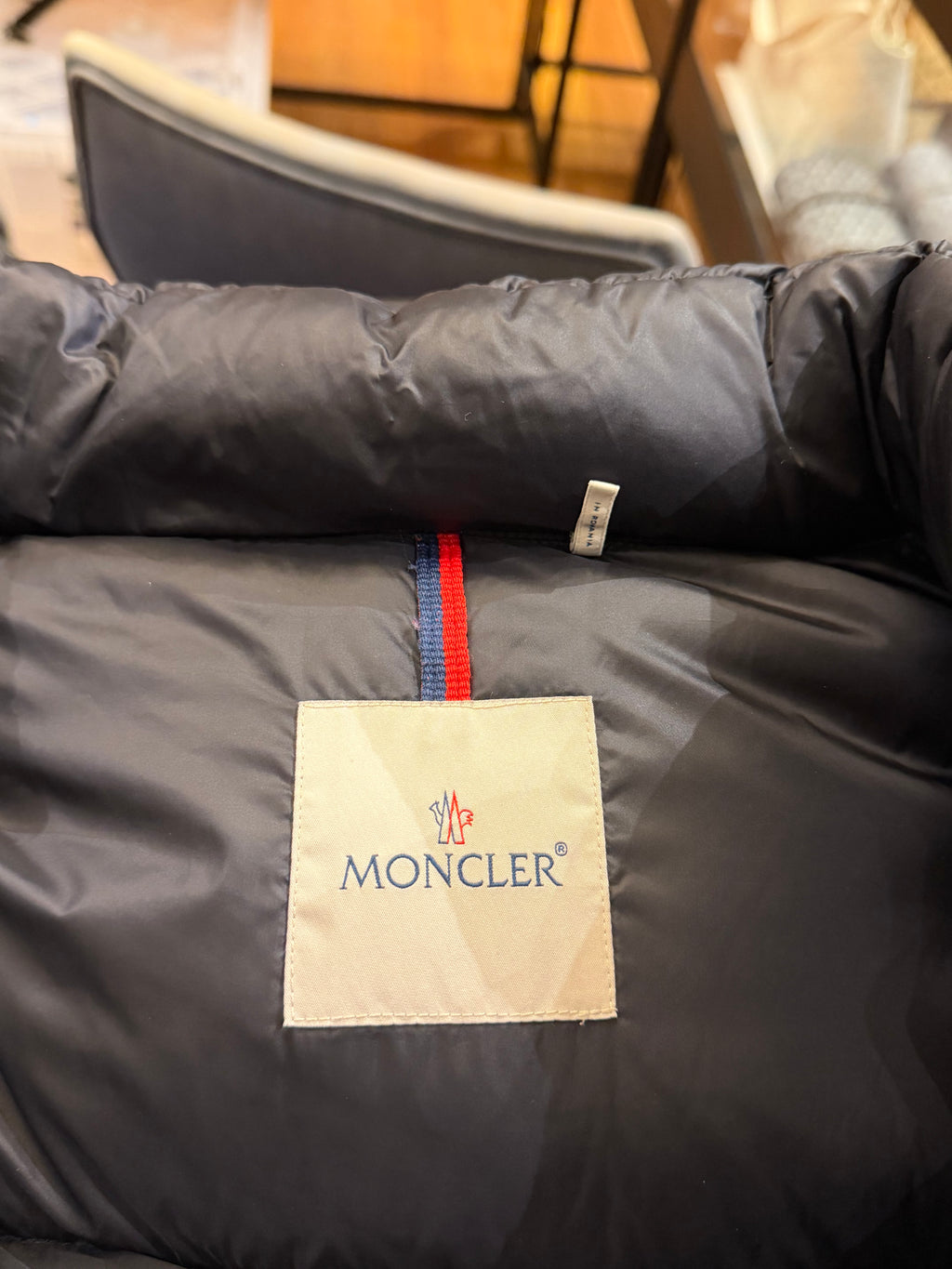 Moncler Fourmi Short Down
Jacket - WMN