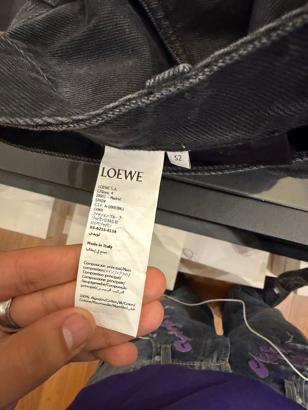Loewe Anagram Logo Jeans -
Black