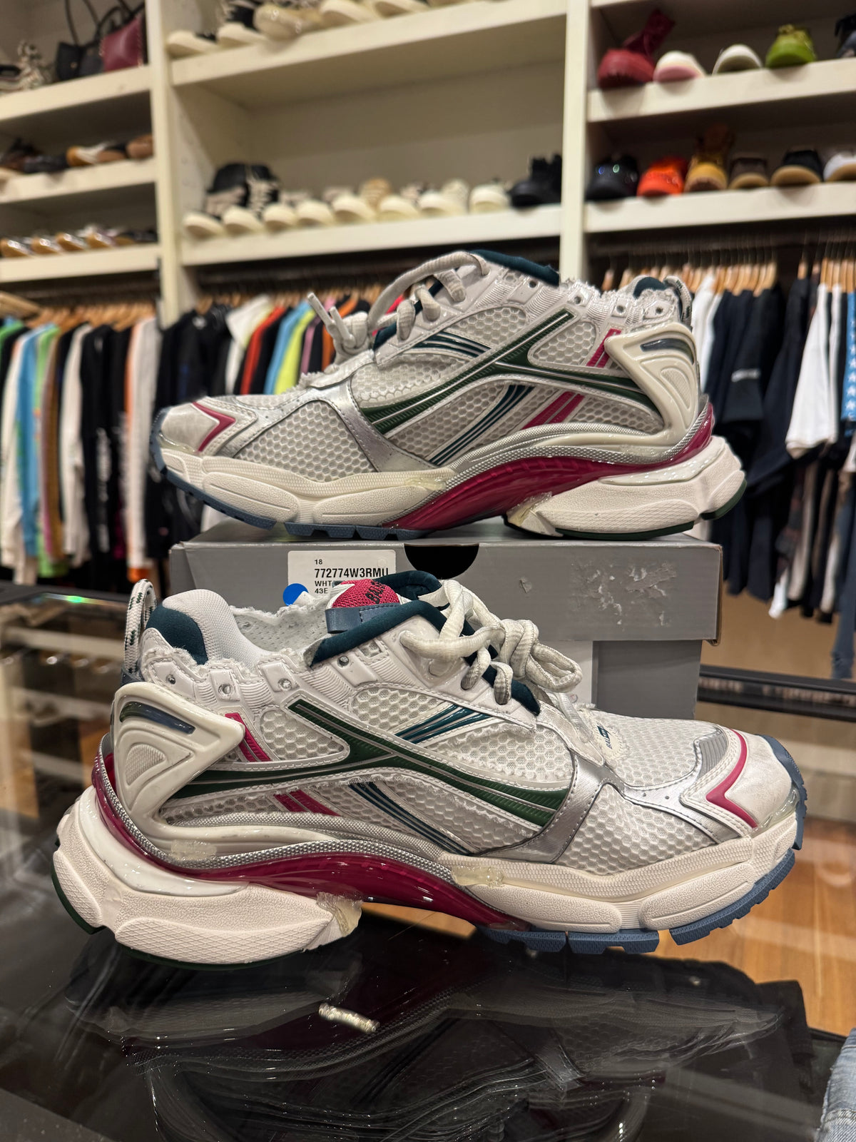 Balenciaga Runner - White / Pink / Blue