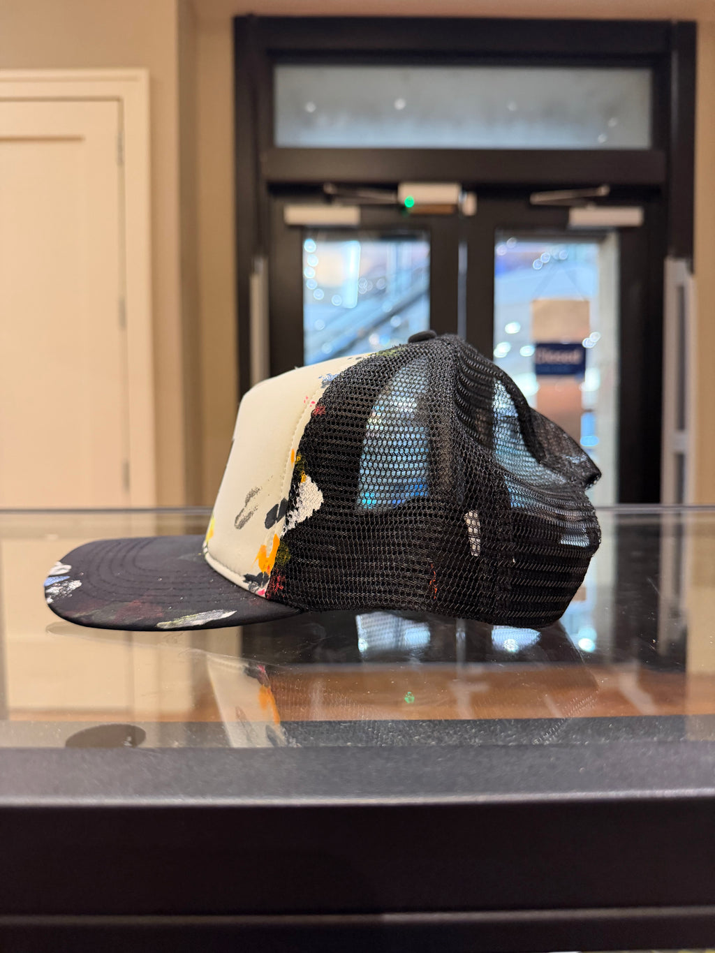 Bossi Painted Trucker Hat - White/Black