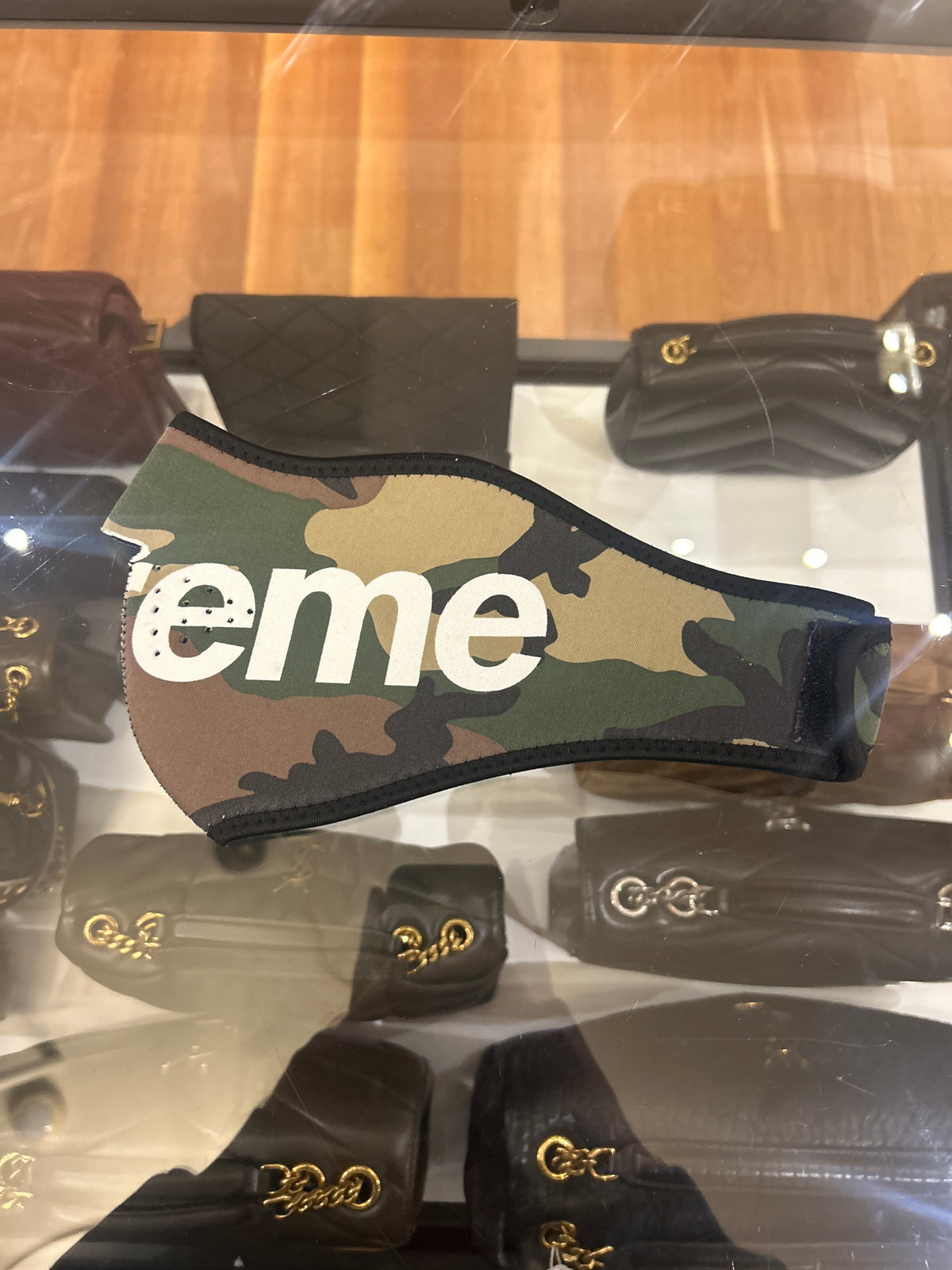 Supreme Logo Facemask - Camo