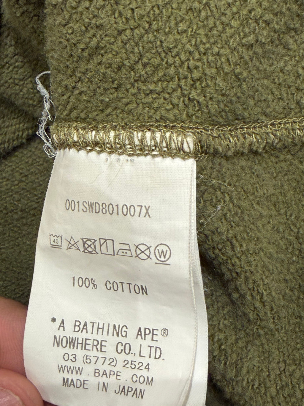 Bape 1st Camo Shark Zip
Crewneck - Green