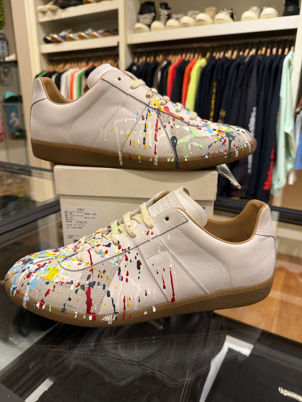 Maison Margiela Paint Splatter Gat - White