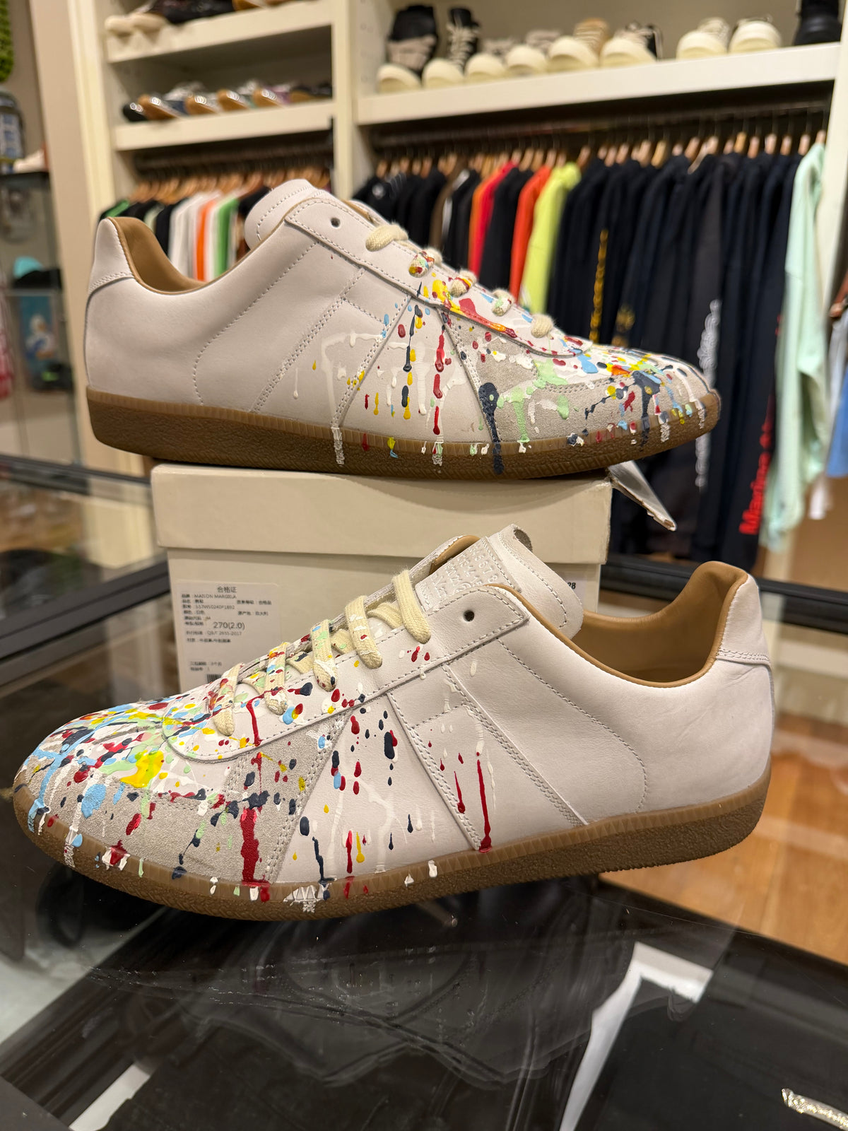 Maison Margiela Paint Splatter Gat - White