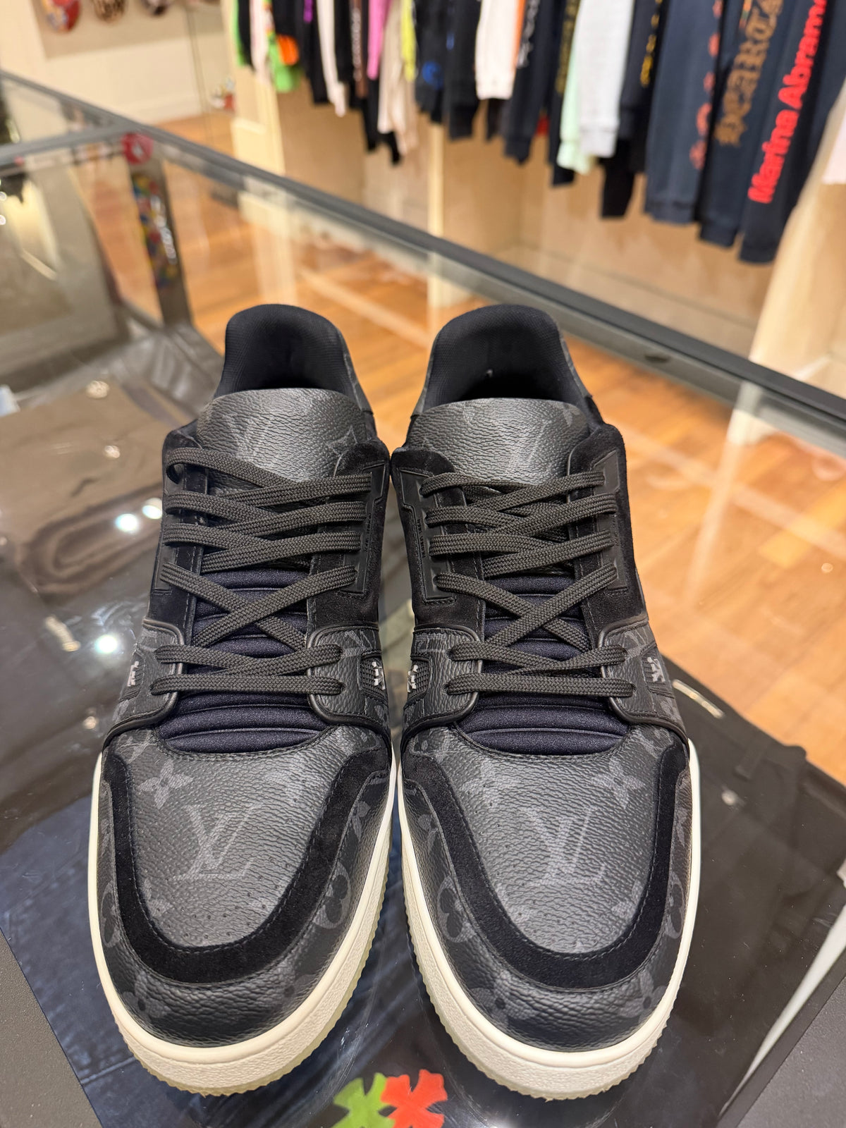 Louis Vuitton Trainer - Black Monogram