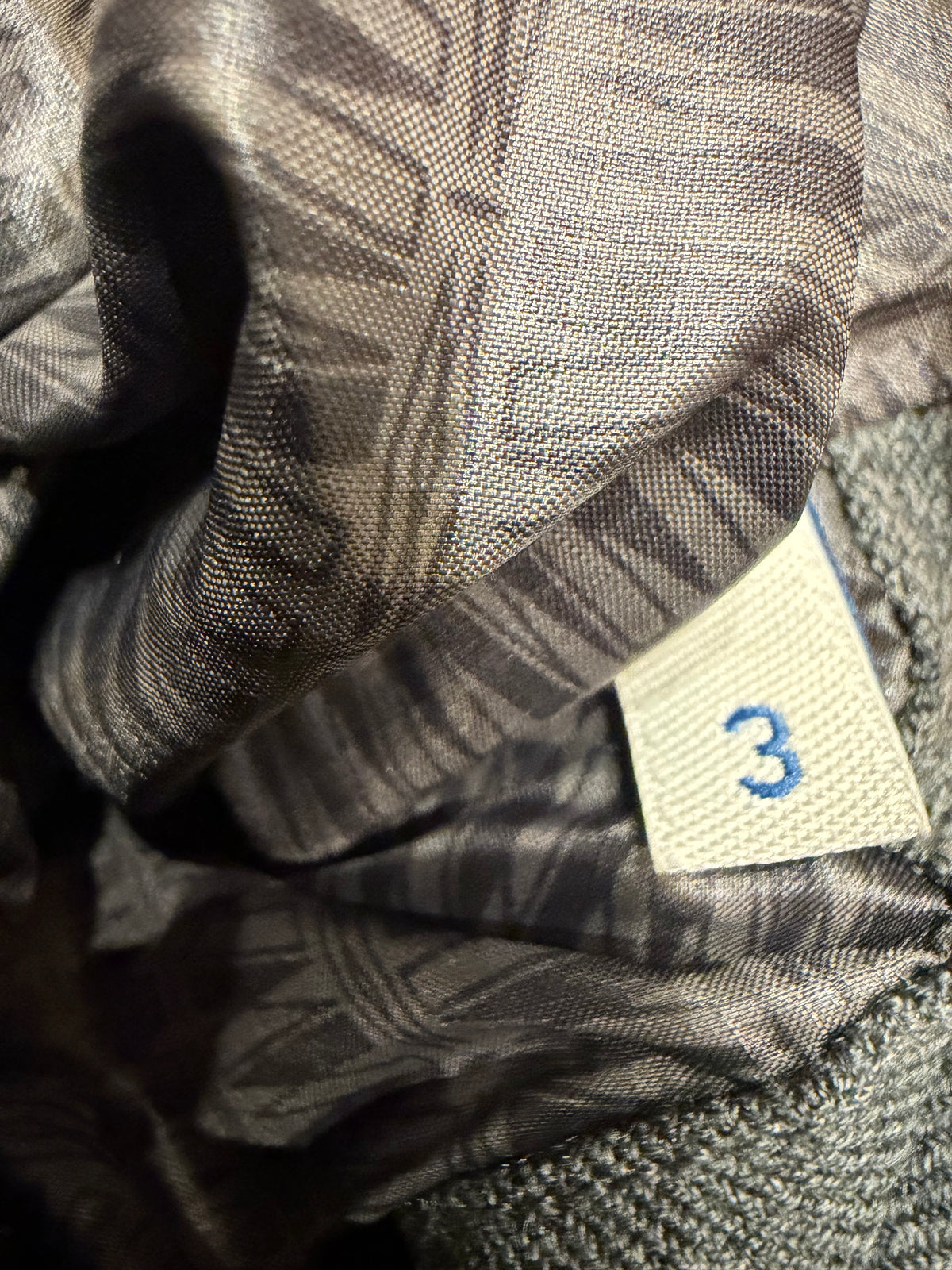 Moncler x White
Mountaineering Rabbit Fur
Fenrir Down Jacket