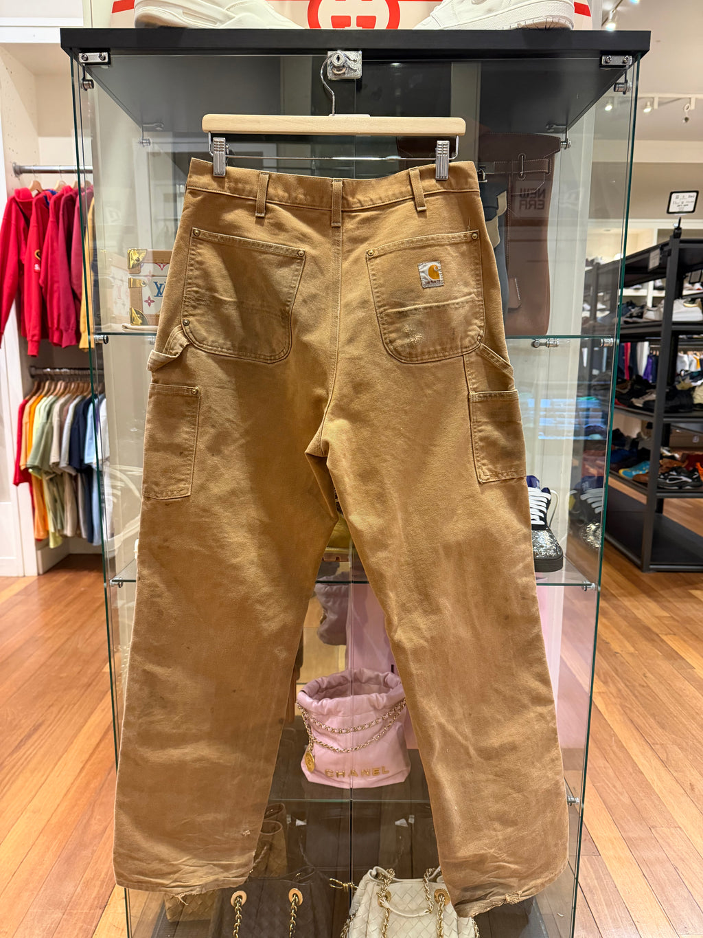 Carhartt B11-BRN Distressed
Carpenter Pants