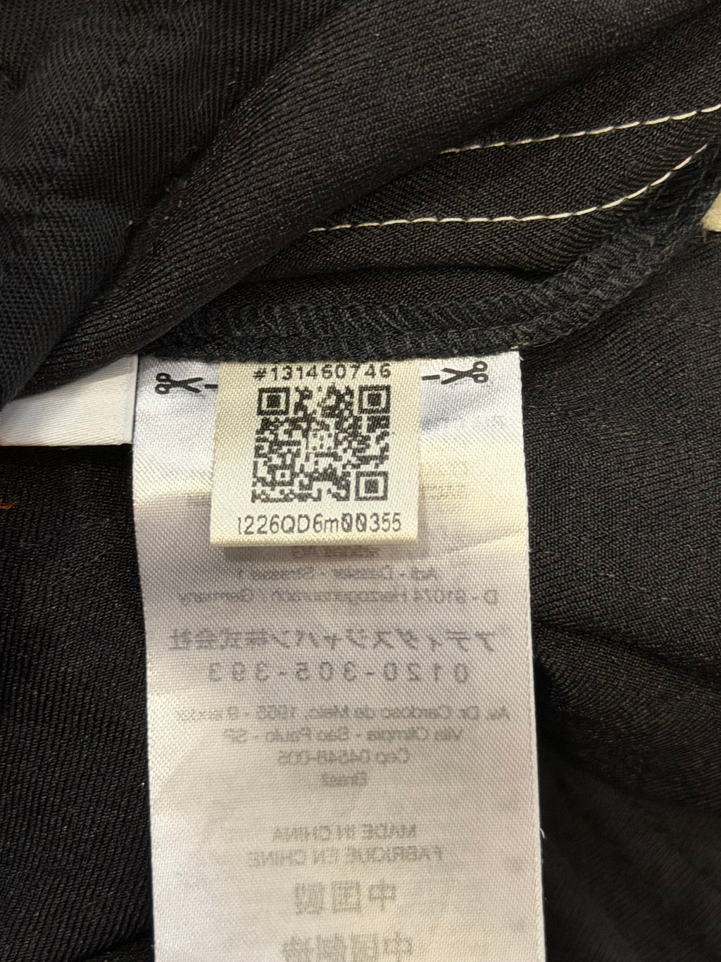 Y-3 Rayon Twill Shorts - Black