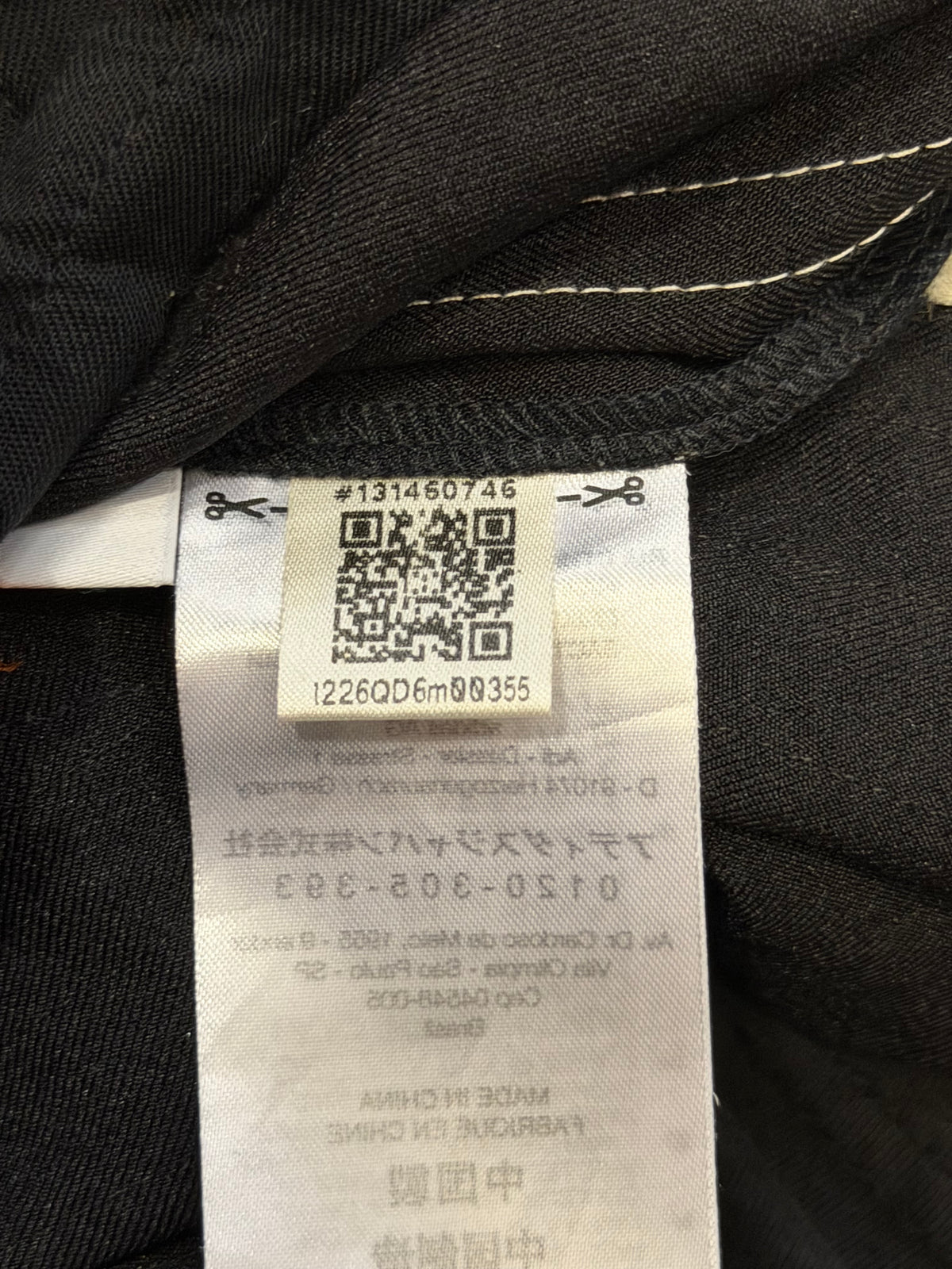 Y-3 Rayon Twill Shorts - Black