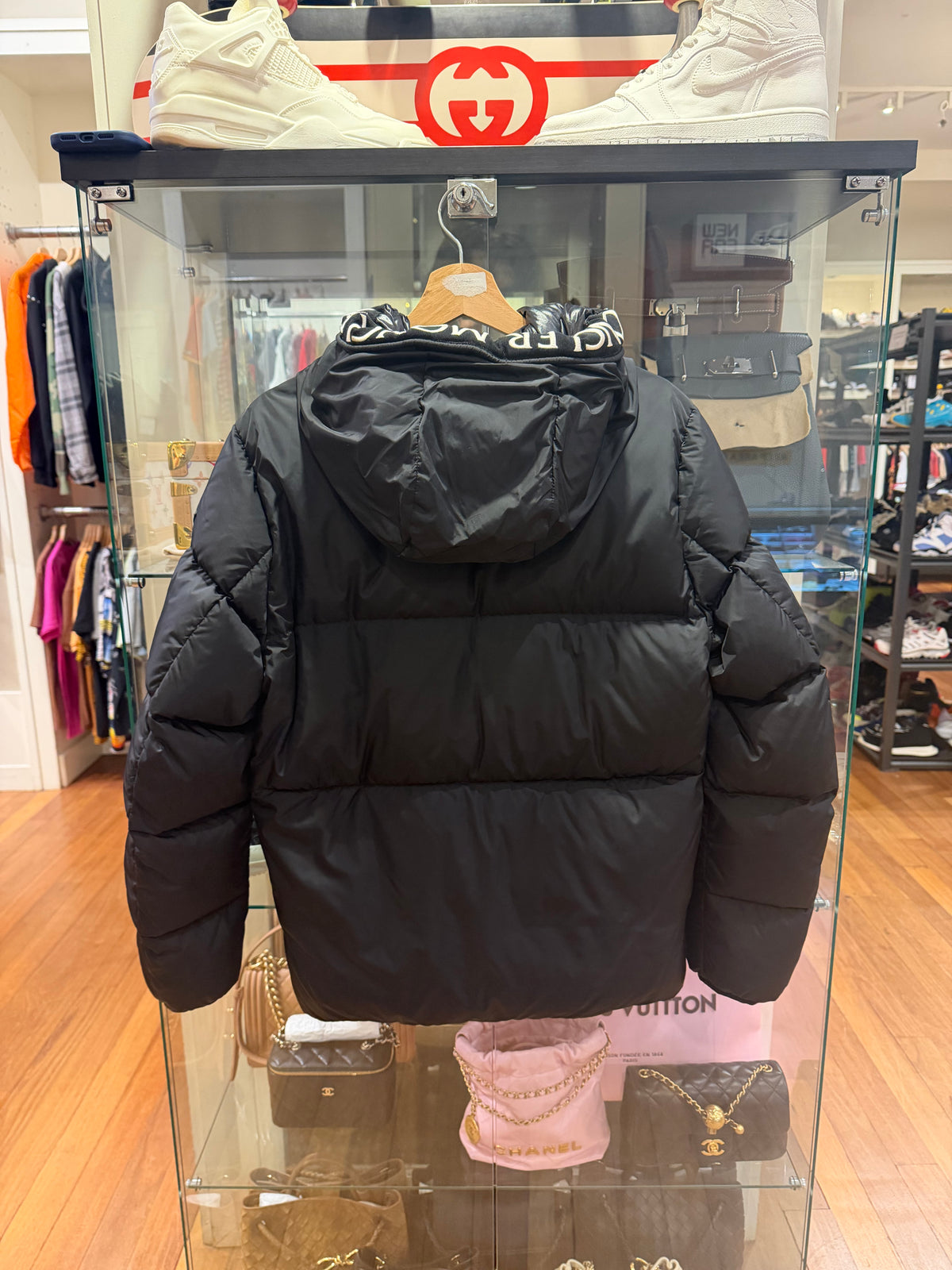 Moncler Montcla Down Puffer Jacket - Black