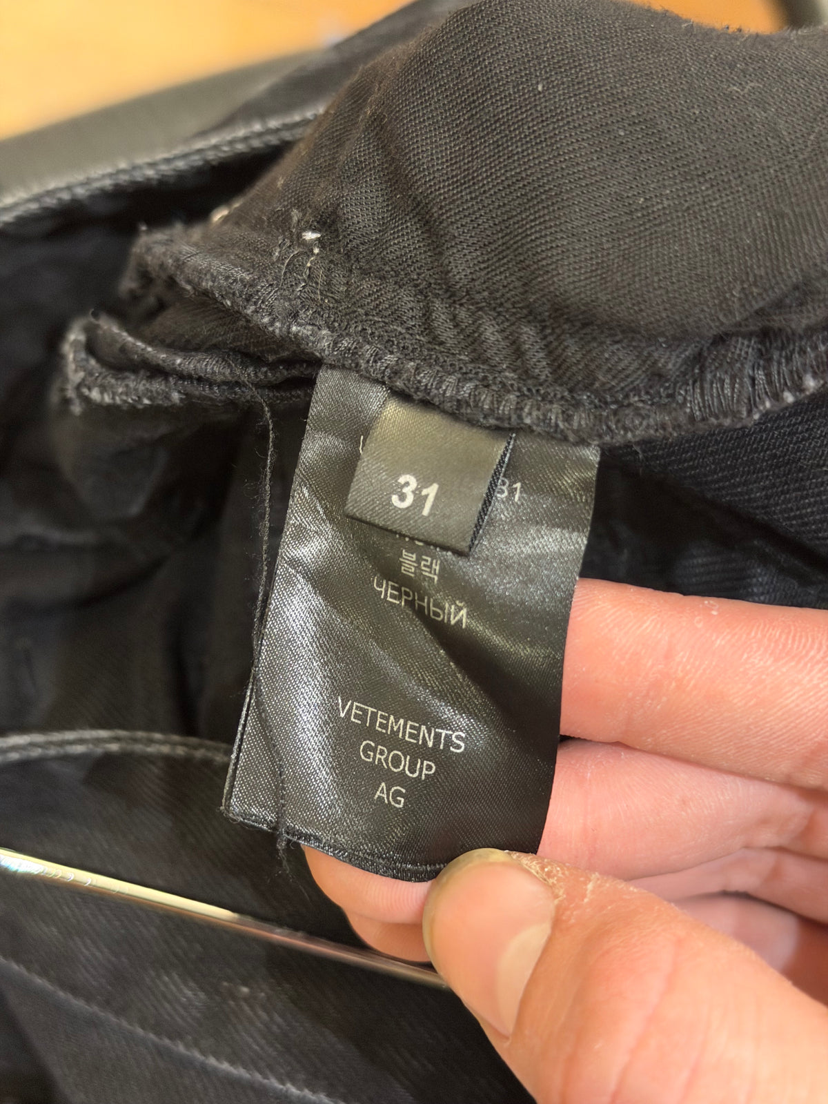 Vetements Washed Wide Leg Denim Jeans - Black