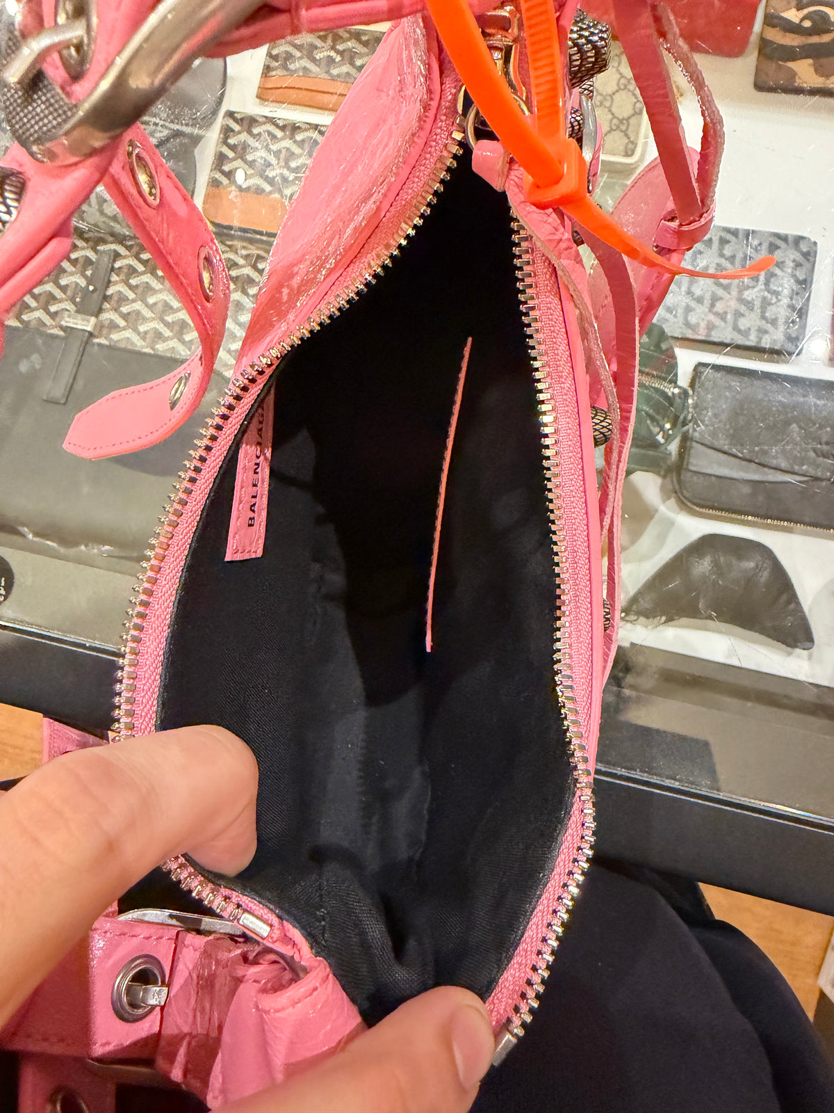 Balenciaga Le Cagole Mini Leather Bag - Pink