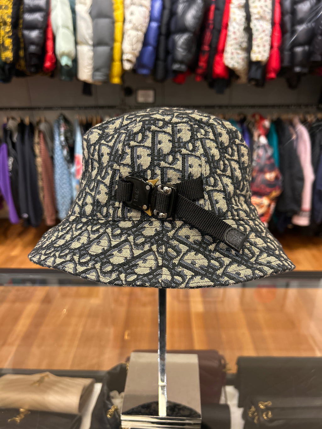Dior Clip Bucket Hat - Dior Monogram