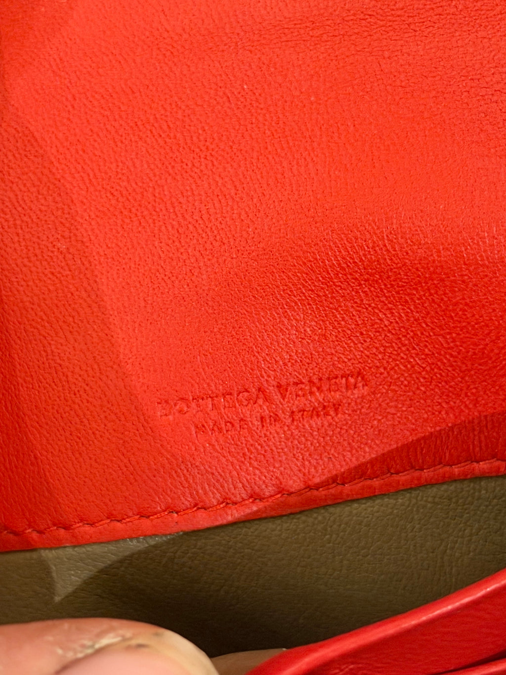 Bottega Veneta Intrecciato Woven Leather Wallet - Red