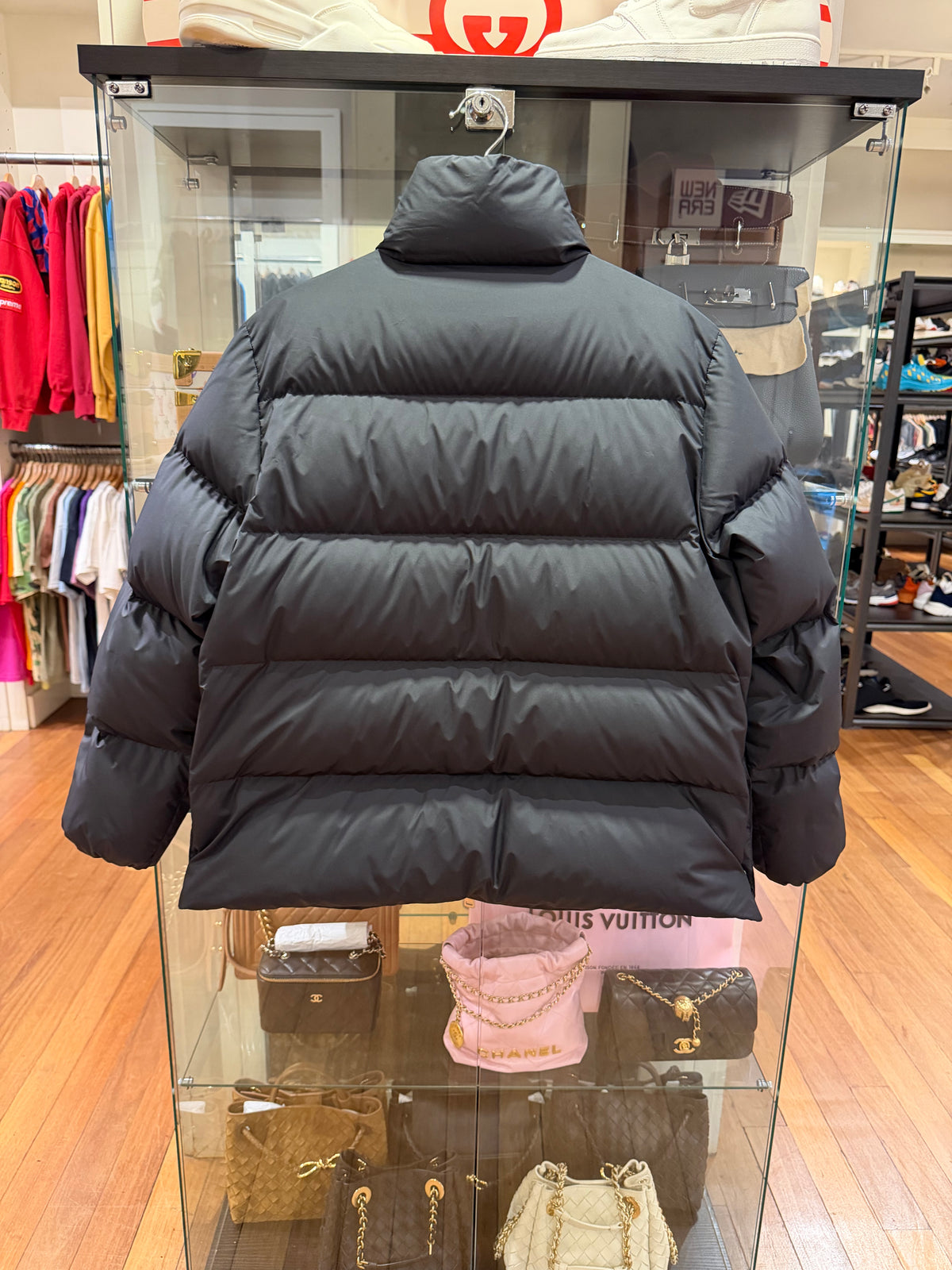 Moncler Vivantesse Down
Jacket - Black