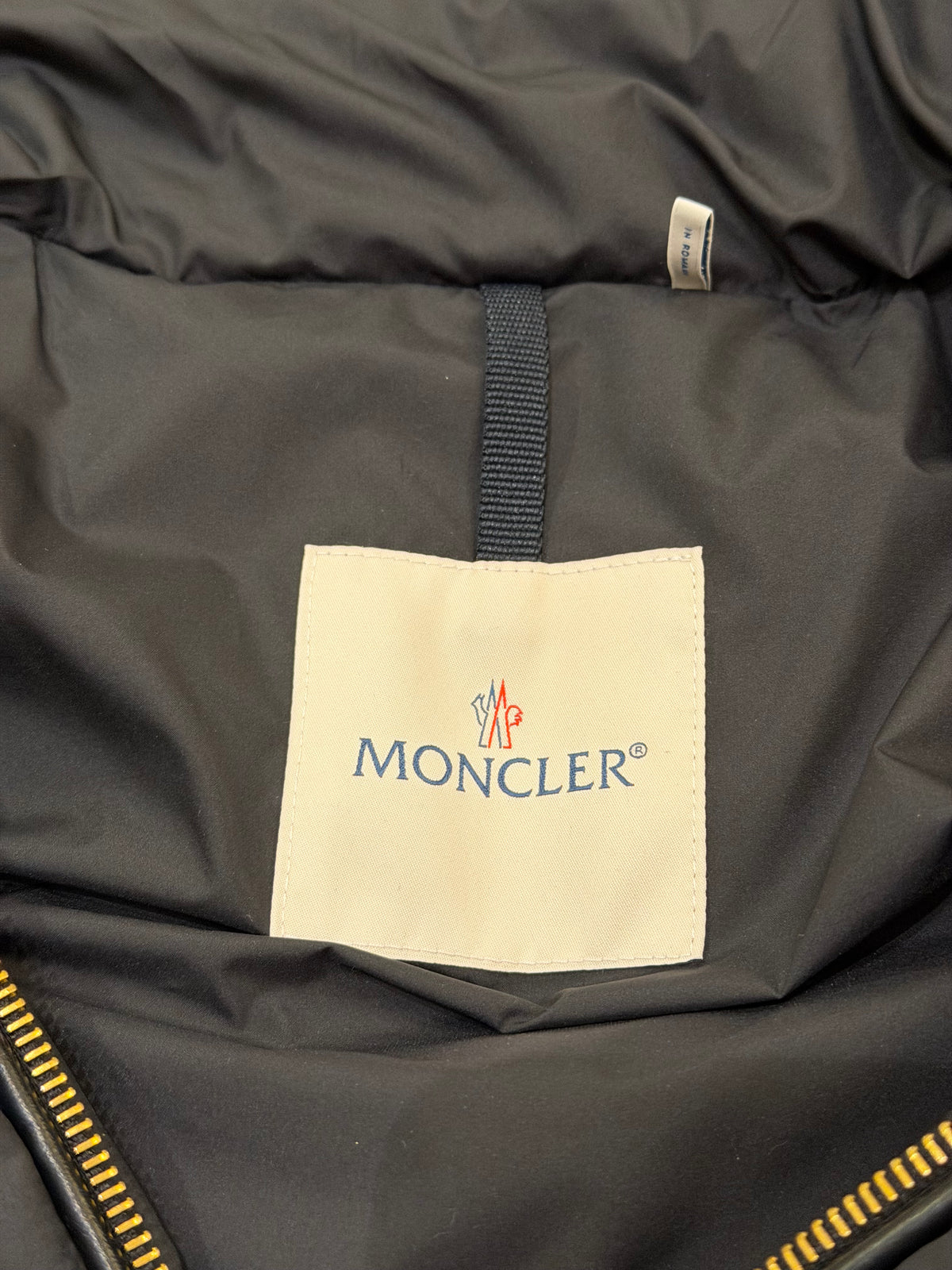 Moncler Vivanresse Giubbotto - Black