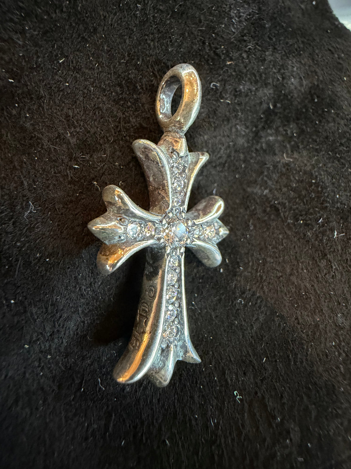 Chrome Hearts Pave Diamond Tiny Cross - Silver