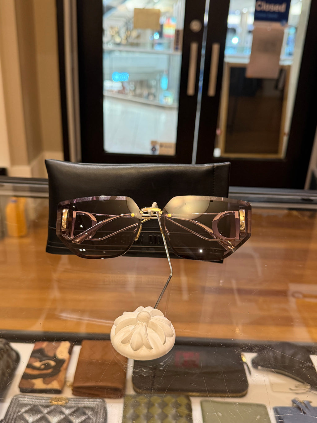 Dior 30Montaigne B3U Butterfly Sunglasses - Purple Gradient Lenses