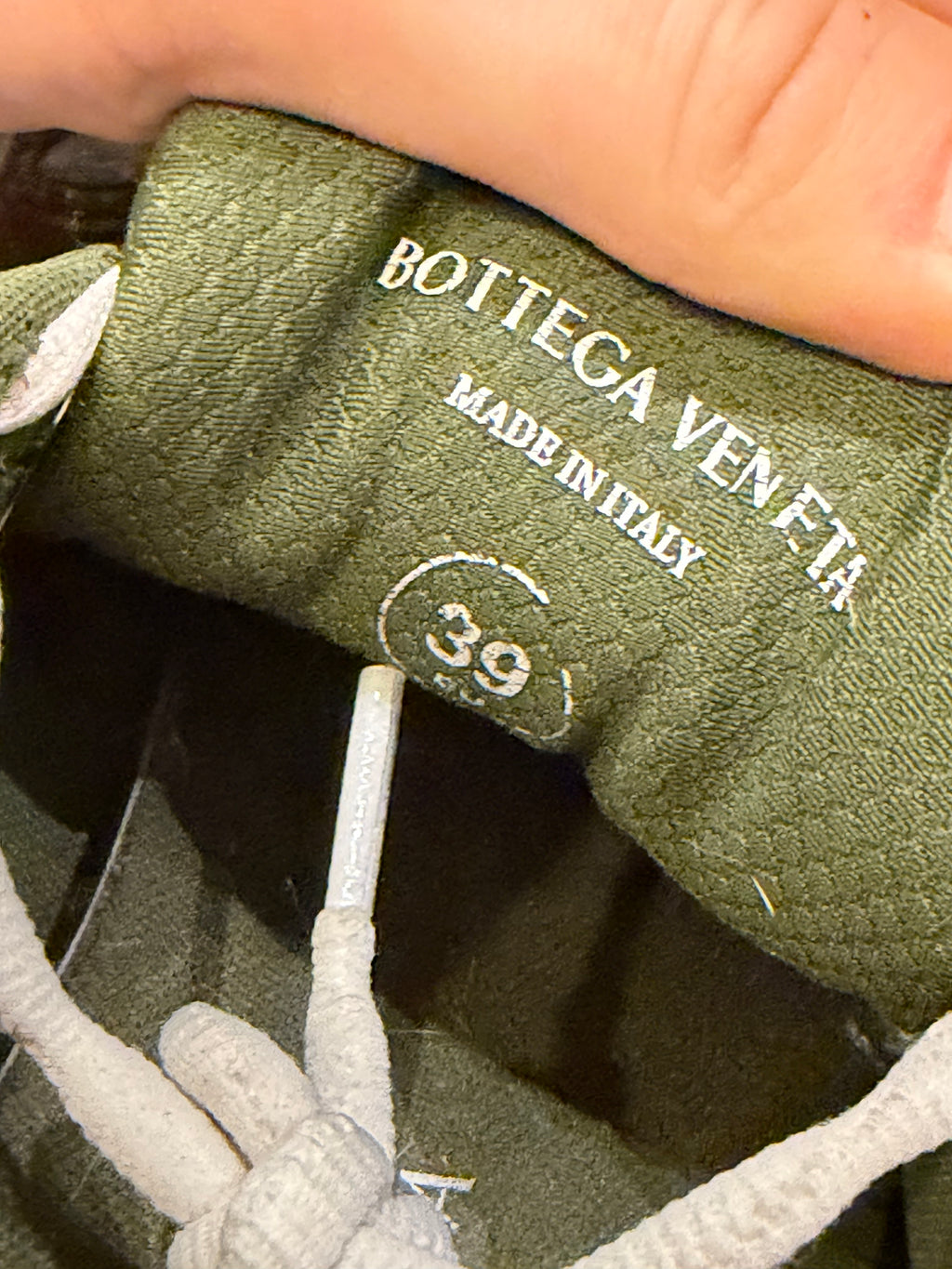 Bottega Veneta Orbit - Mud/White