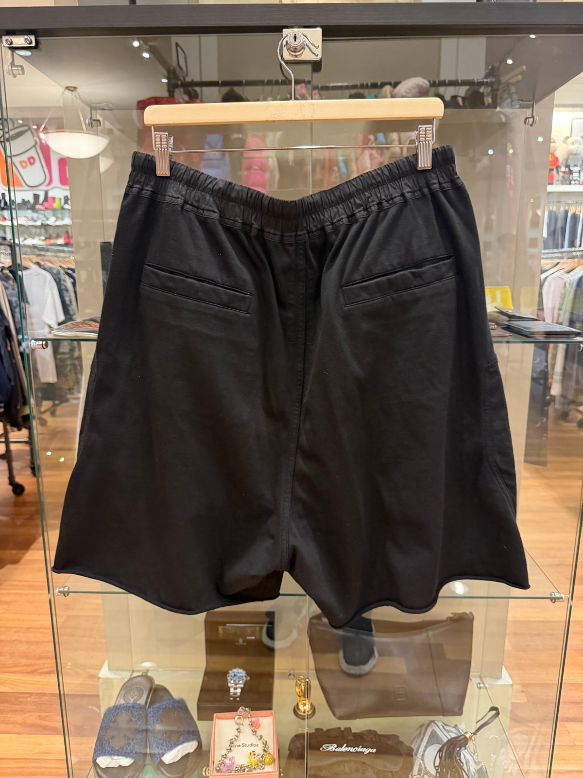 Rick Owen’s Bauhaus Cargo Shorts - Black