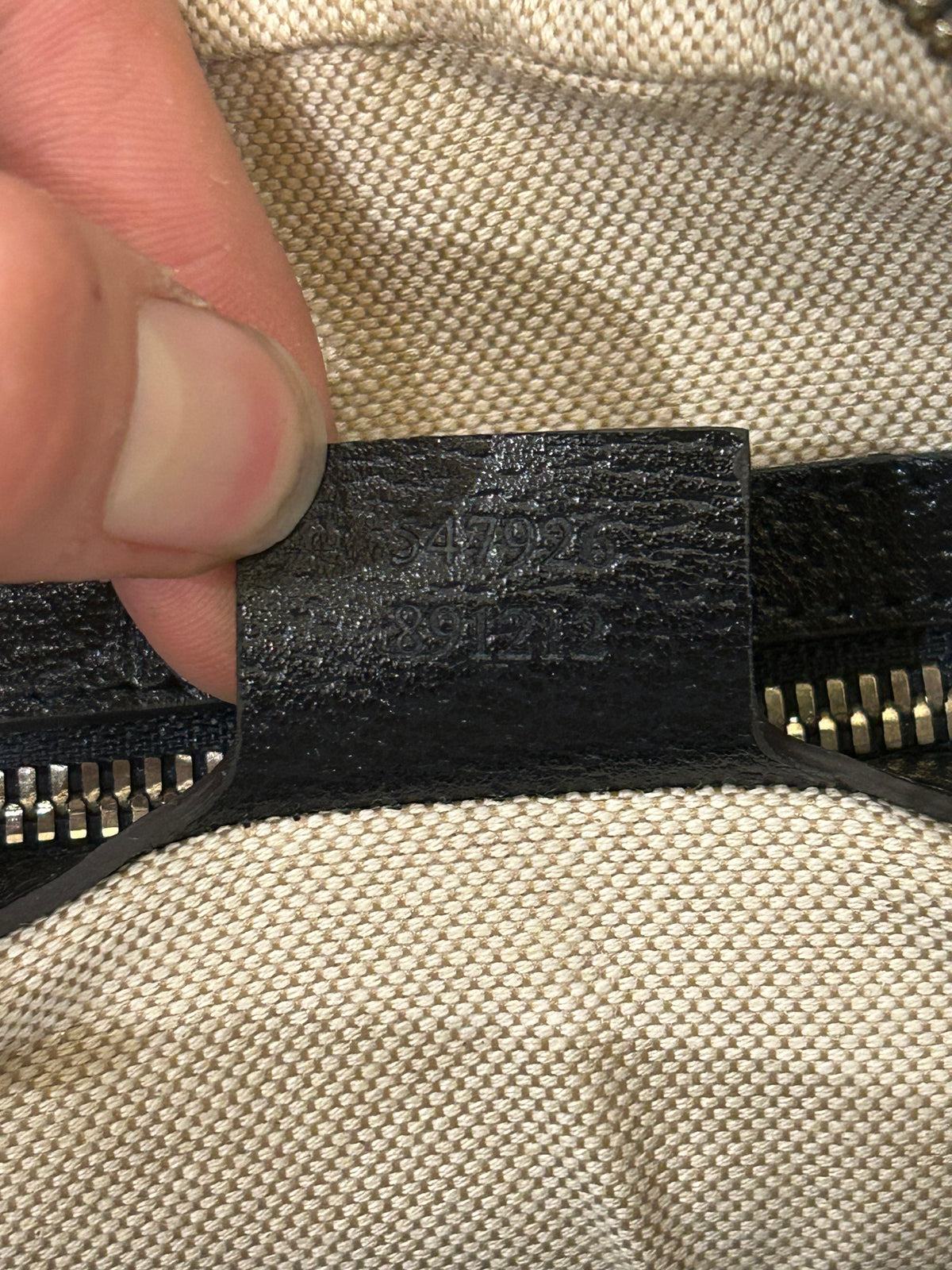 Gucci Ophedia GG Supreme Small Messenger Bag