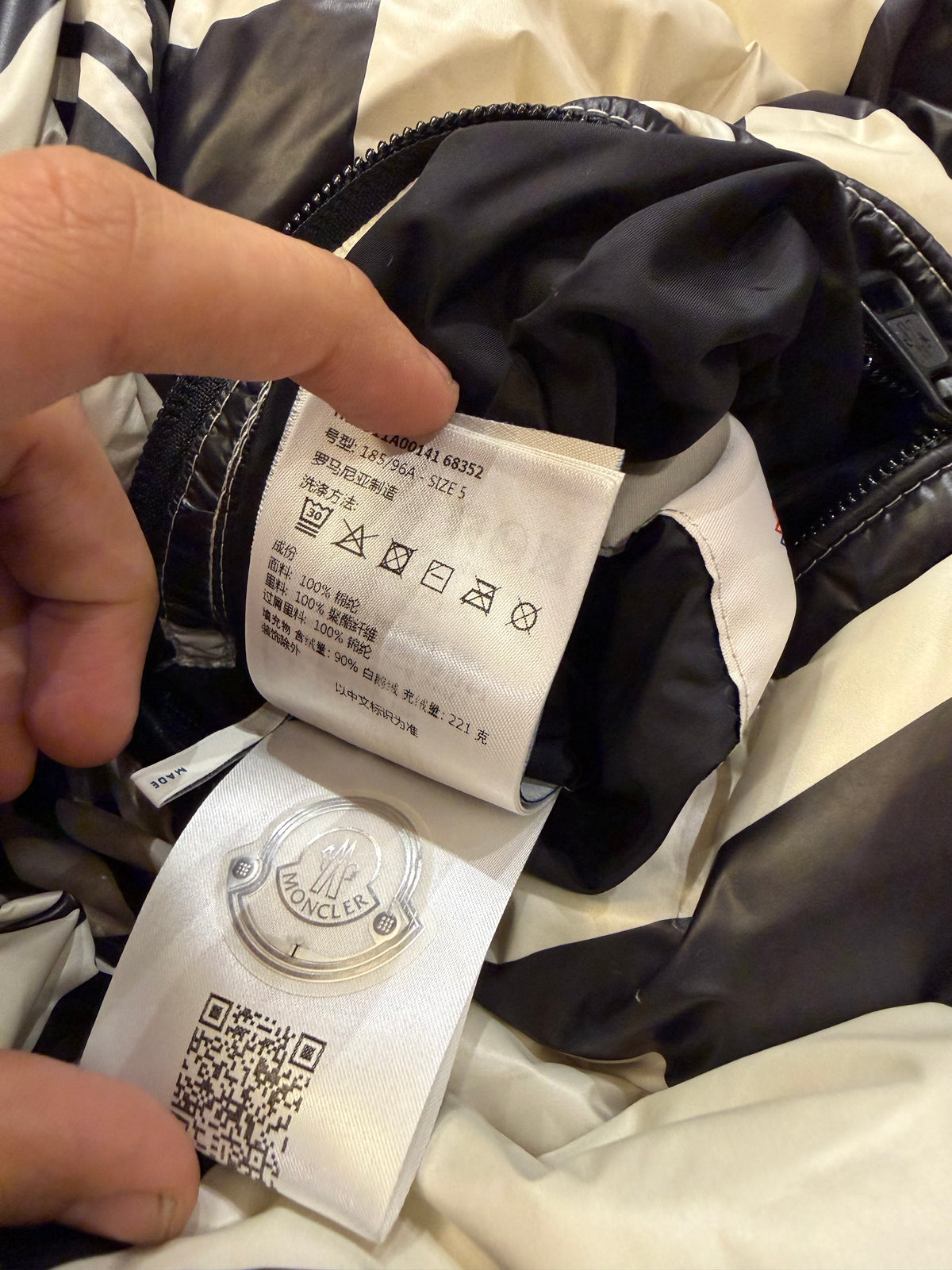 Moncler Hordelyme
Giubbotto Reversible Jacket