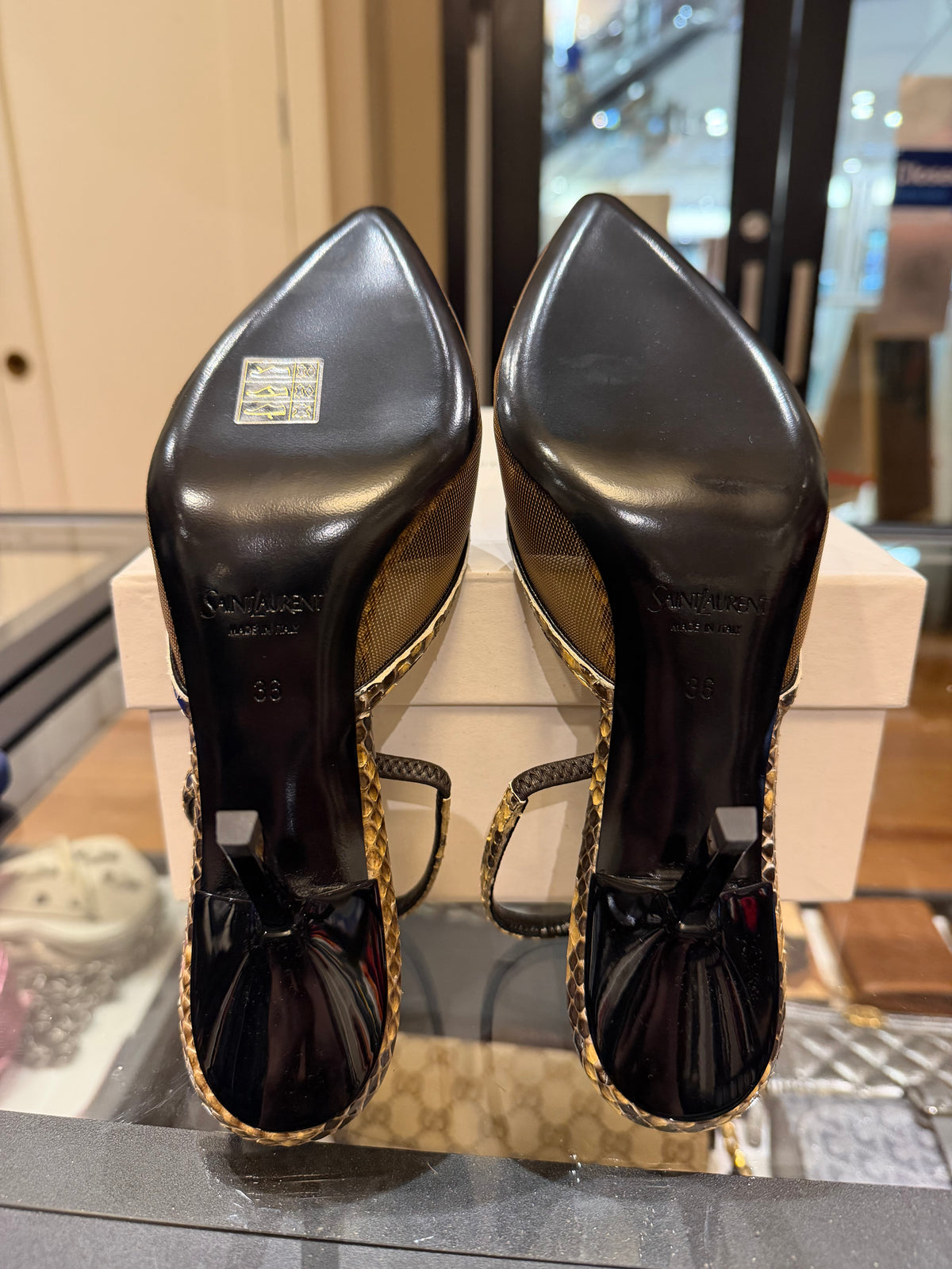 Saint Laurent Folie Slingback Pumps - Mesh/Python