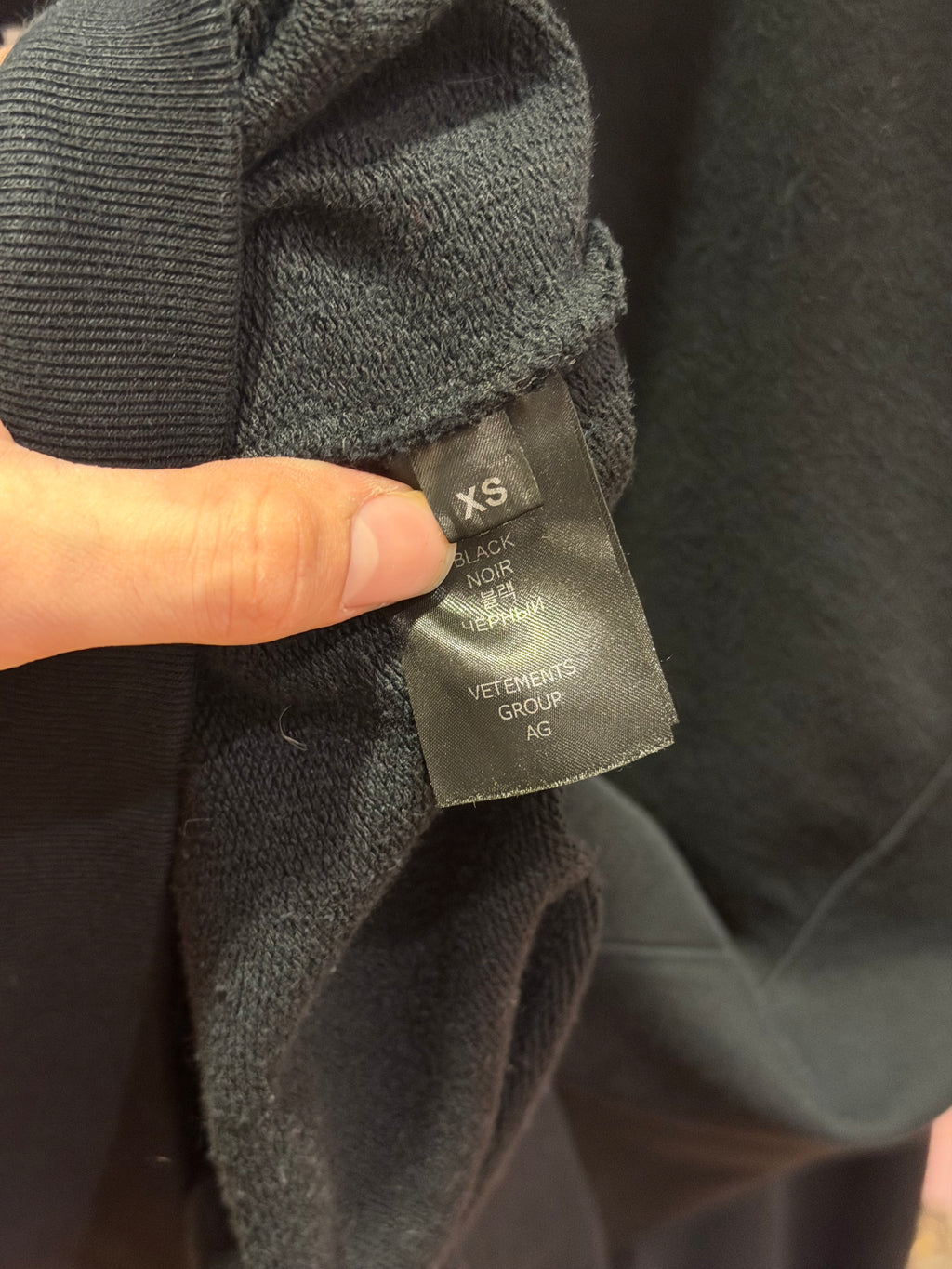 Vetements Pyramid Logo Hoodie - Black